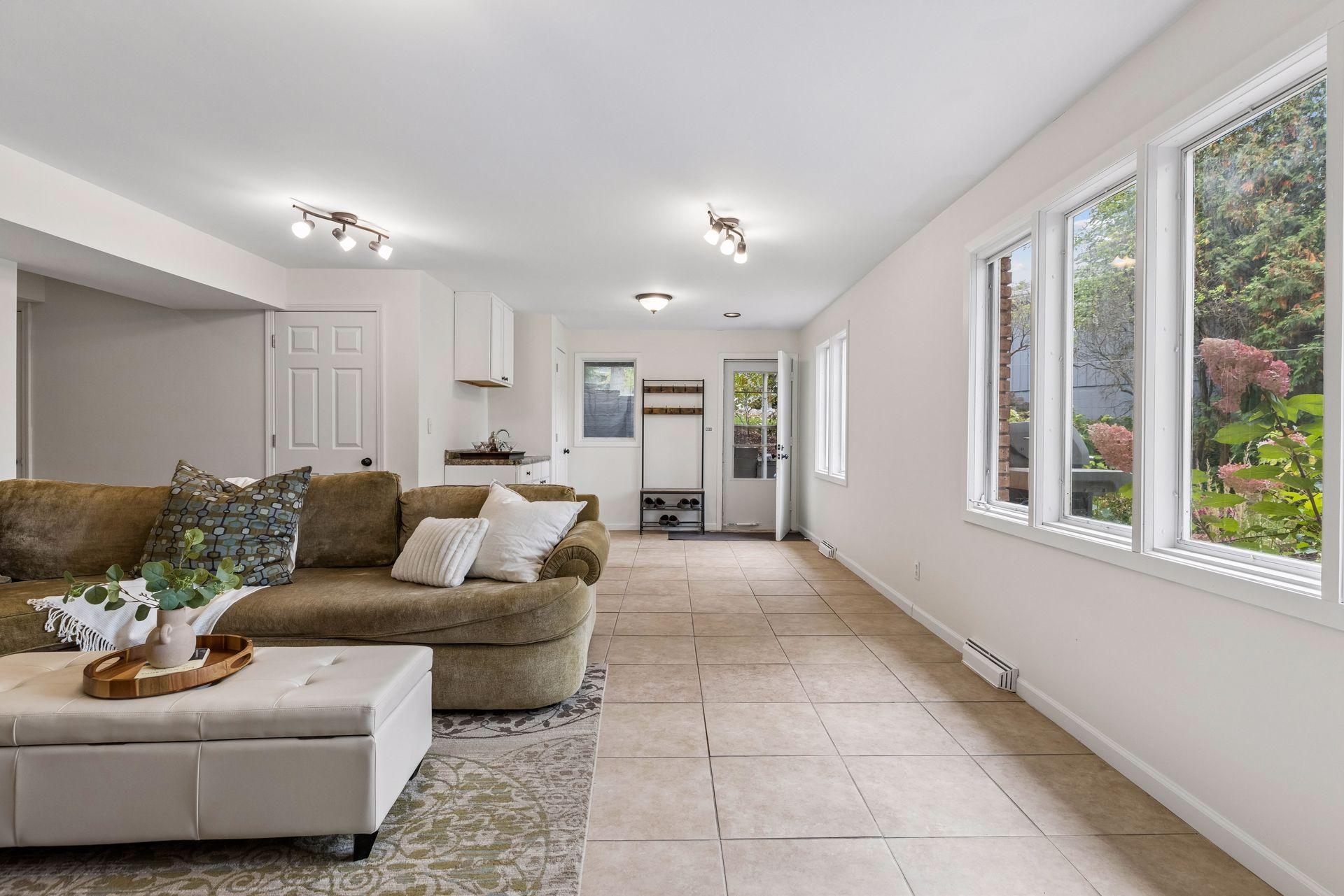 View of Residential at 6400 Mildred Avenue, Edina MN 55439, Edina (39 of 86) - Mike Wilen | Minnesota Team Real Estate