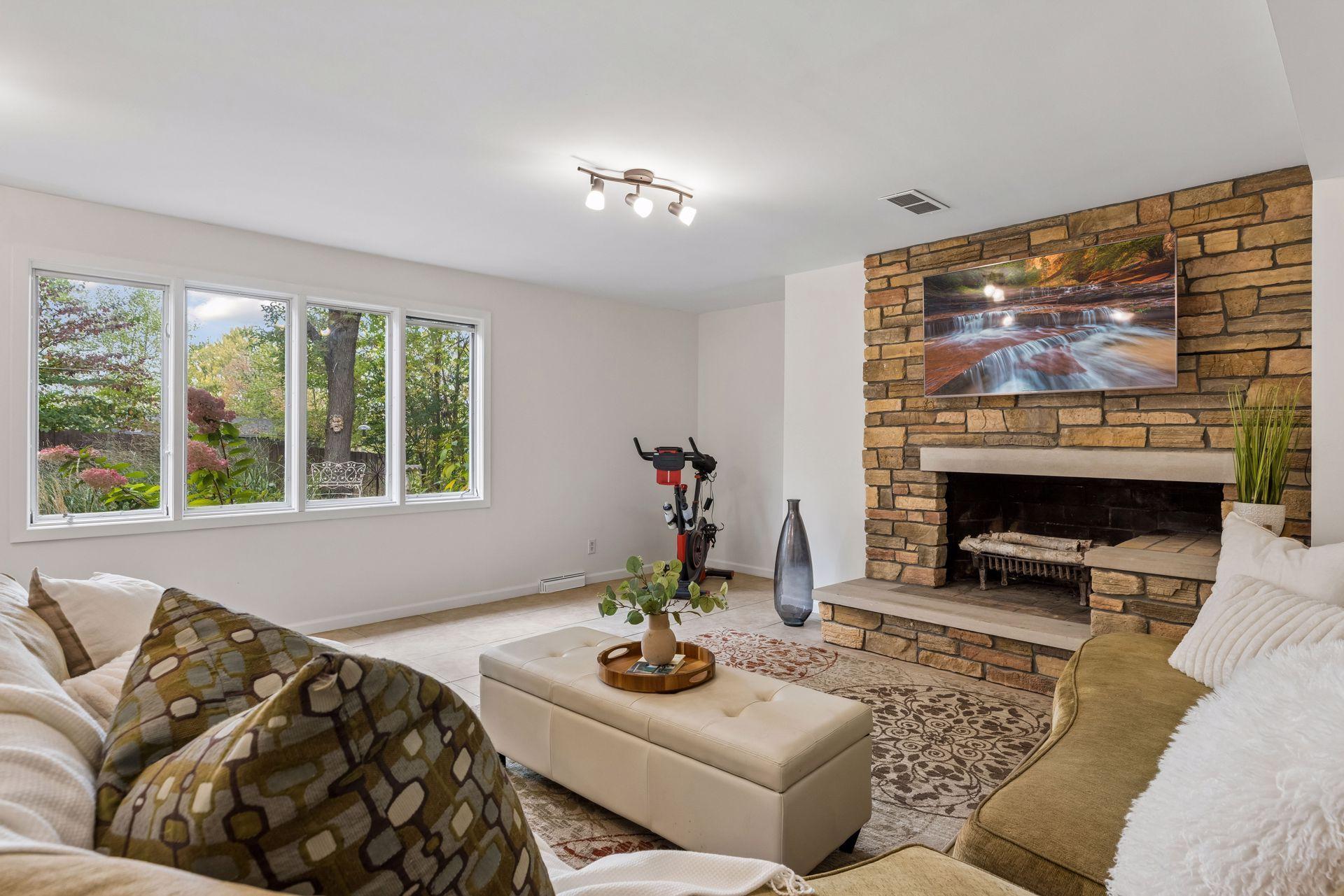 View of Residential at 6400 Mildred Avenue, Edina MN 55439, Edina (36 of 86) - Mike Wilen | Minnesota Team Real Estate