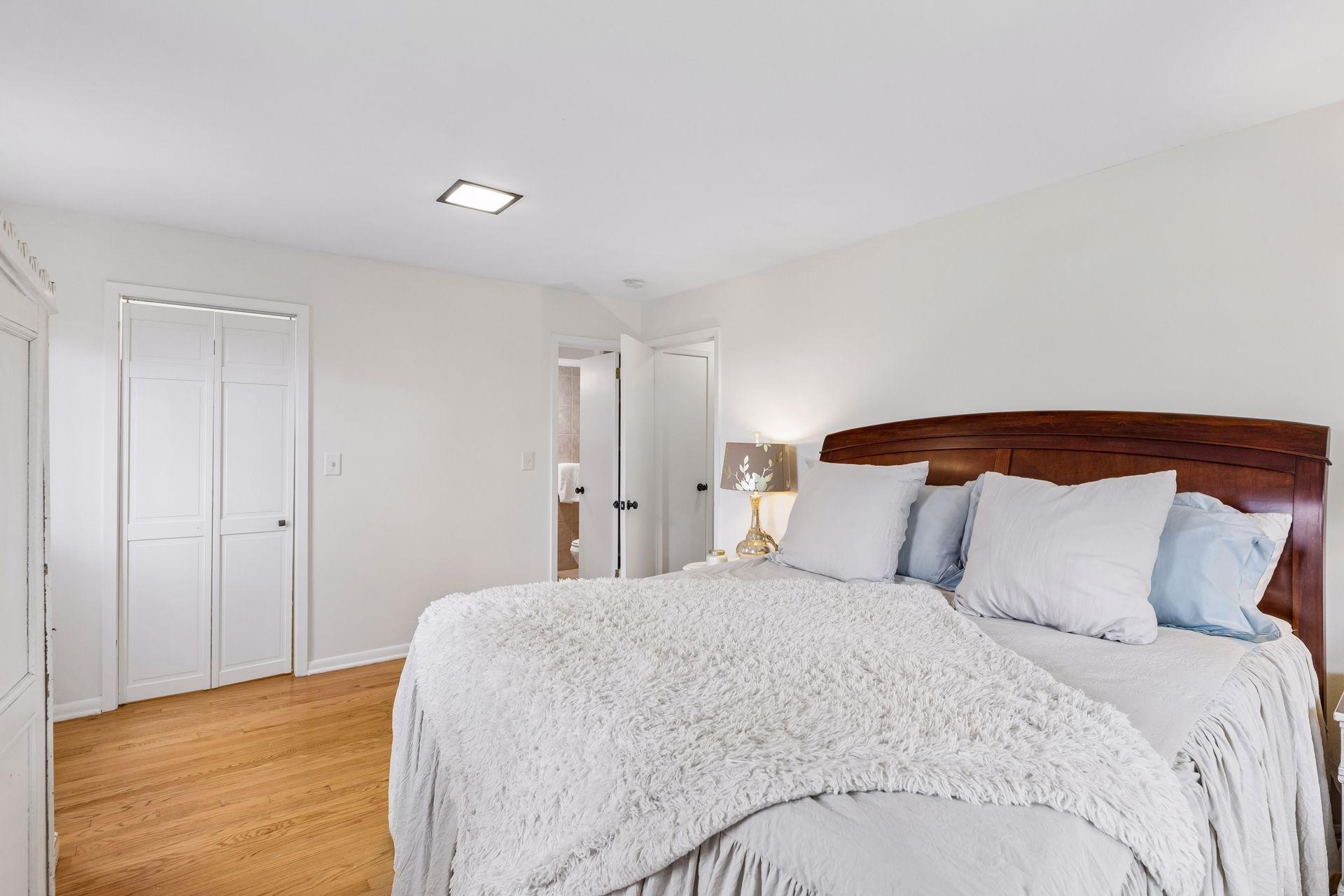 View of Residential at 6400 Mildred Avenue, Edina MN 55439, Edina (27 of 86) - Mike Wilen | Minnesota Team Real Estate