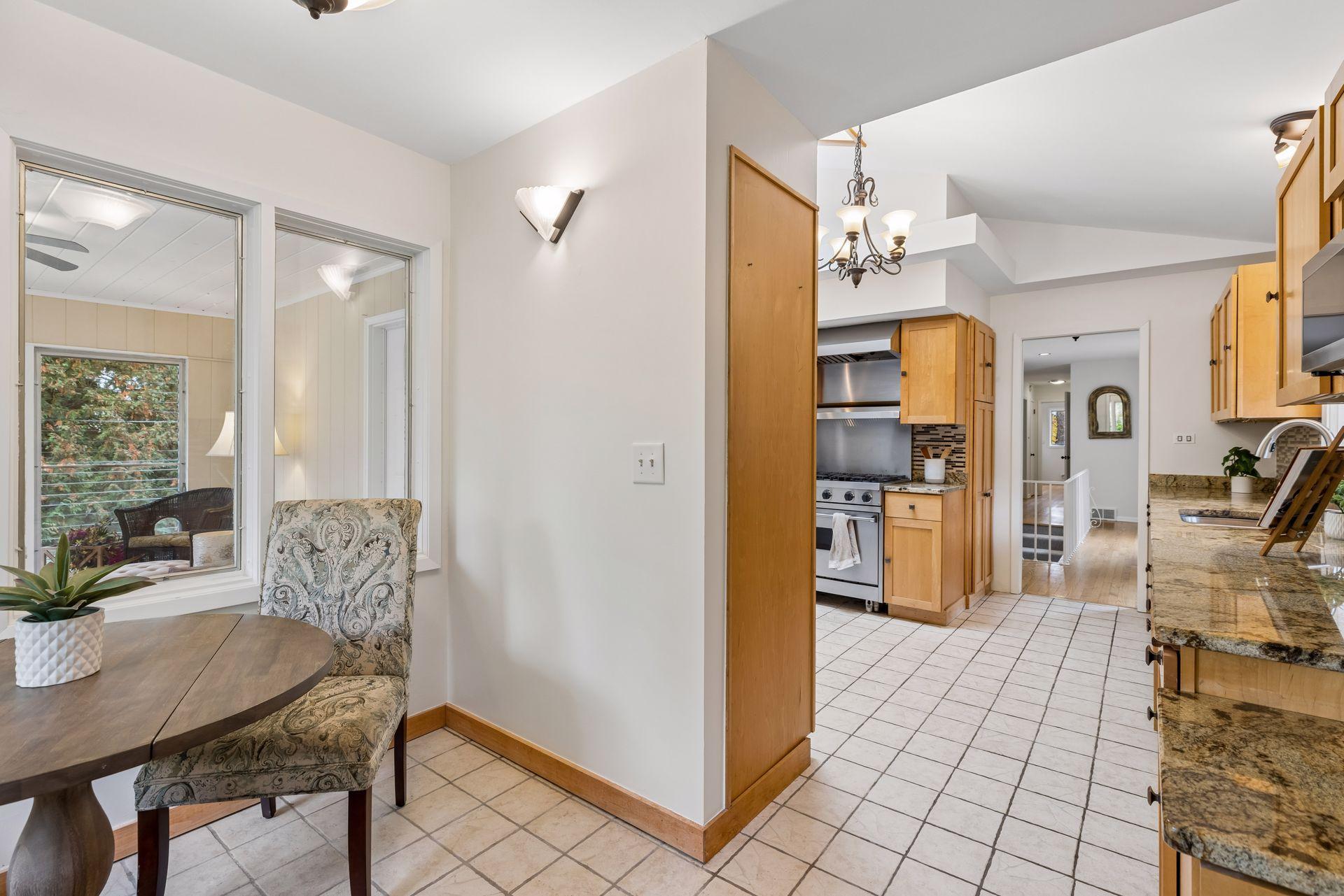View of Residential at 6400 Mildred Avenue, Edina MN 55439, Edina (18 of 86) - Mike Wilen | Minnesota Team Real Estate