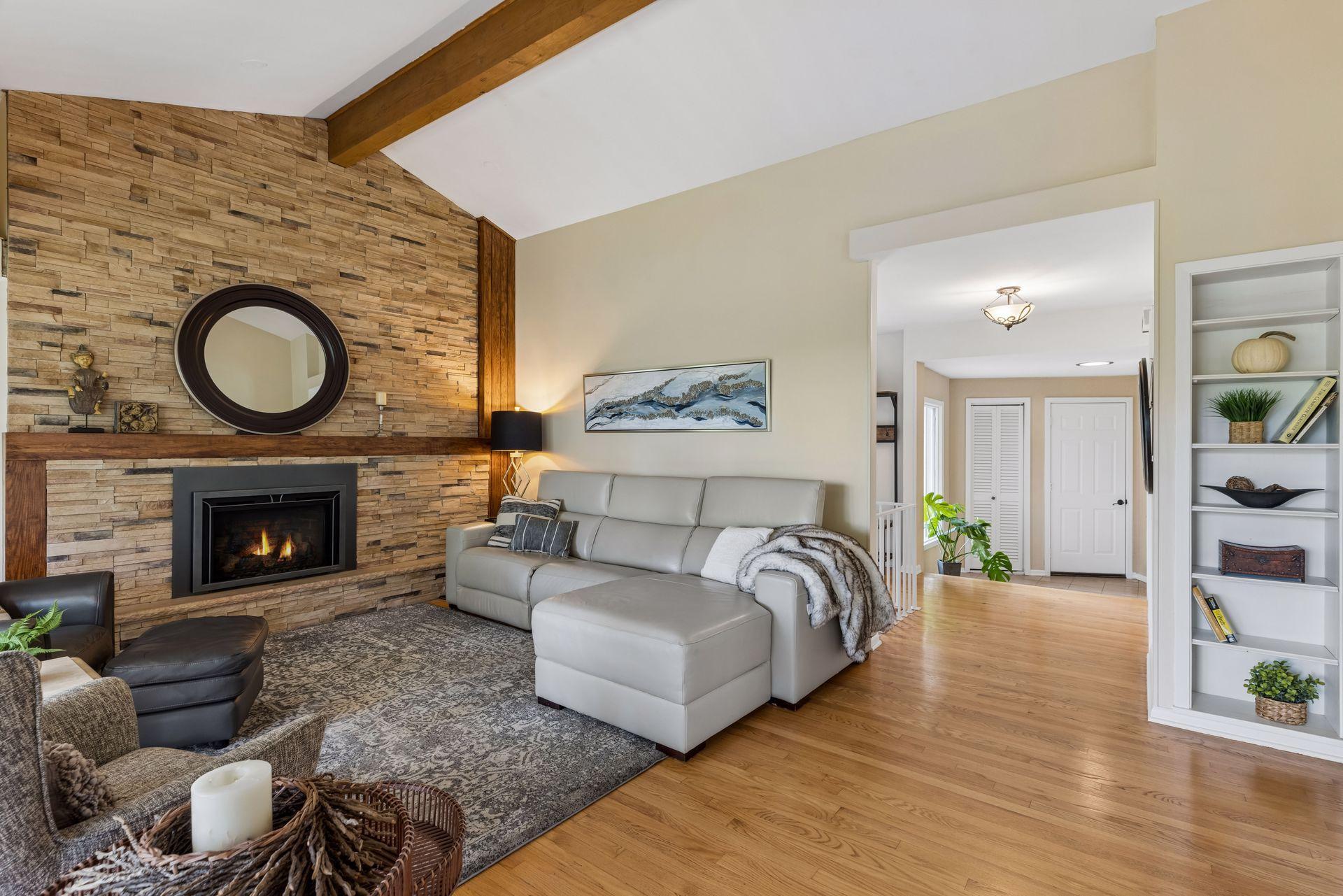 View of Residential at 6400 Mildred Avenue, Edina MN 55439, Edina (8 of 86) - Mike Wilen | Minnesota Team Real Estate
