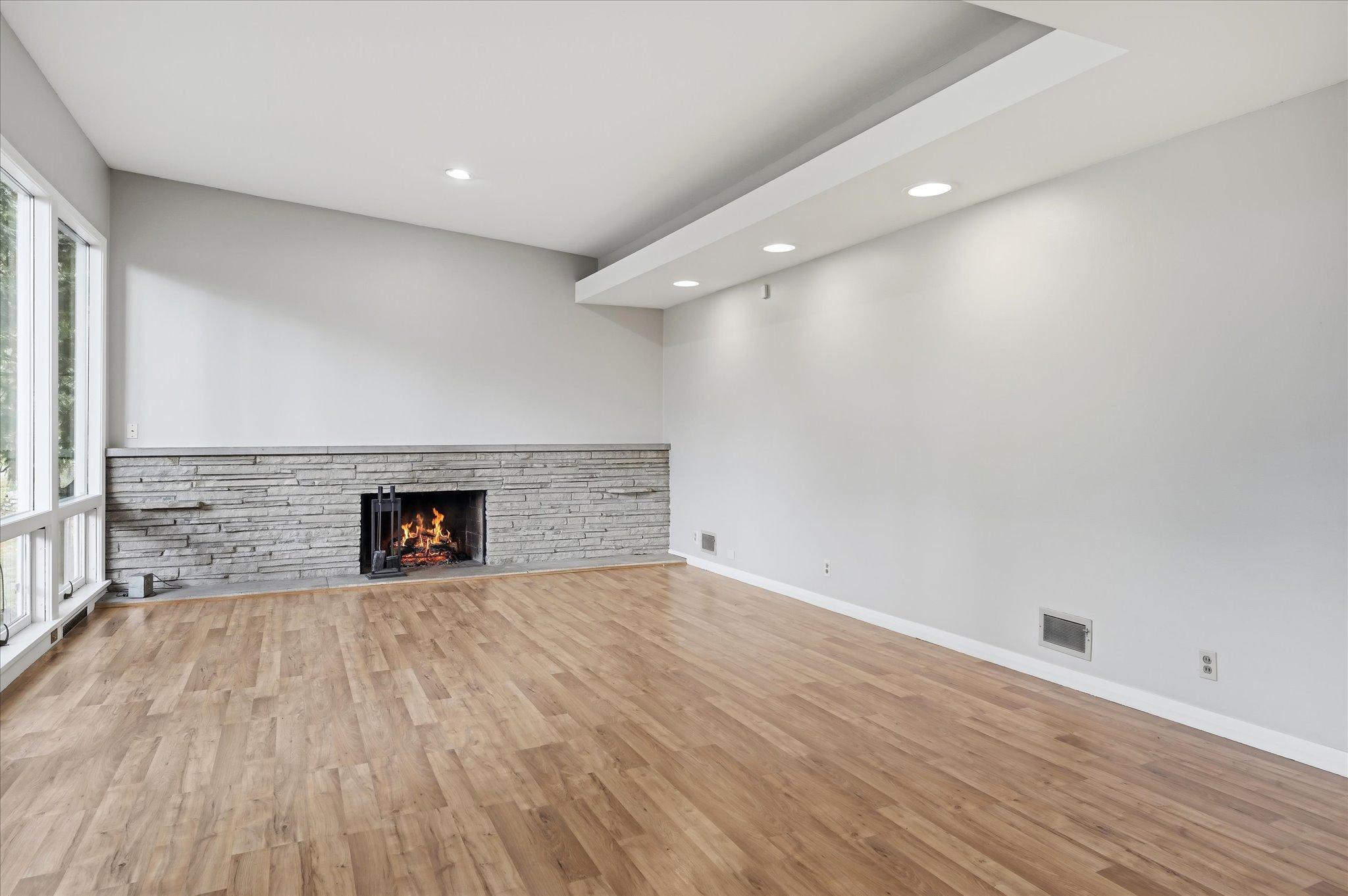 View of Residential at 4700 Minnetonka Boulevard, Saint Louis Park MN 55416, Saint Louis Park (28 of 58) - Mike Wilen | Minnesota Team Real Estate
