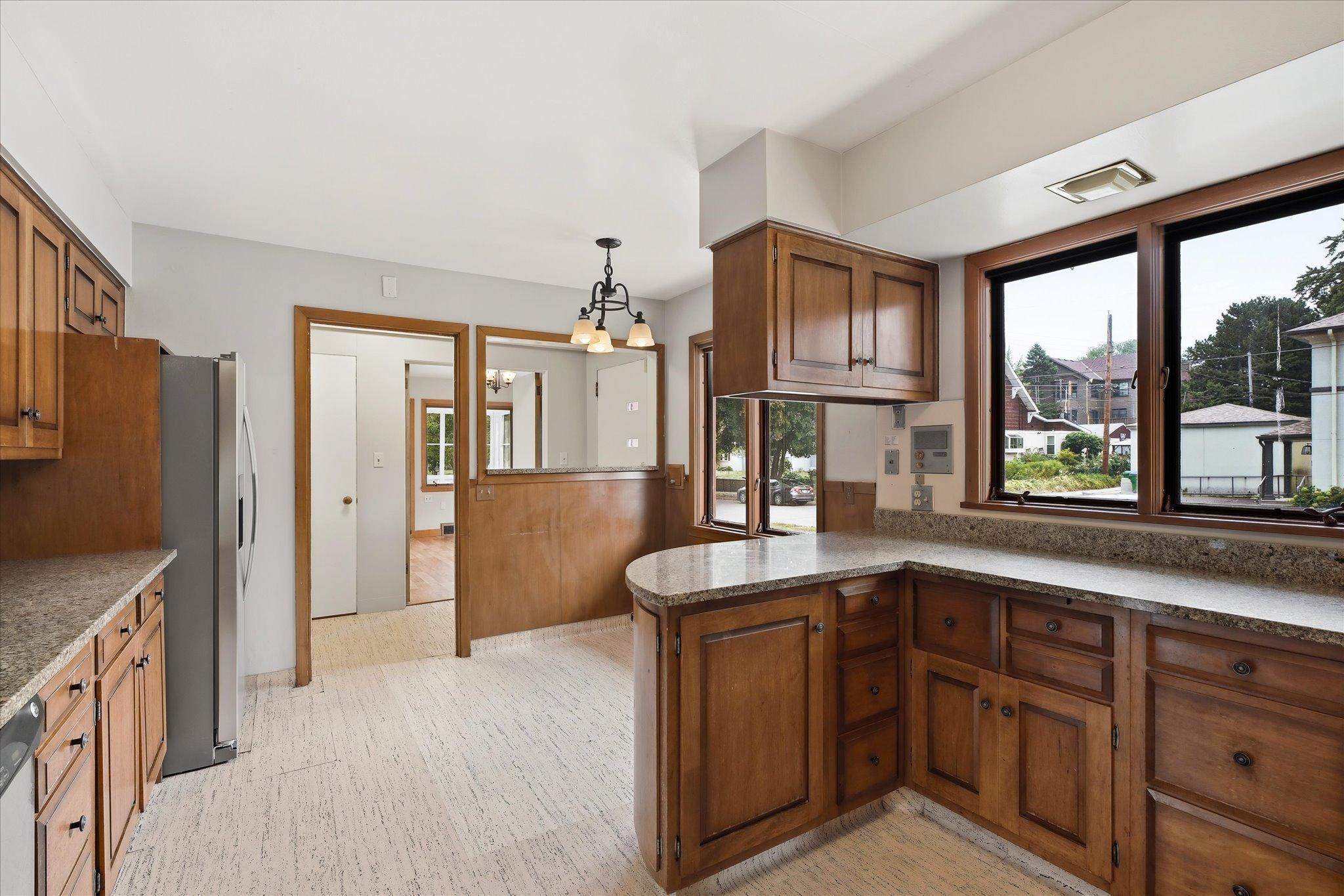 View of Residential at 4700 Minnetonka Boulevard, Saint Louis Park MN 55416, Saint Louis Park (21 of 58) - Mike Wilen | Minnesota Team Real Estate