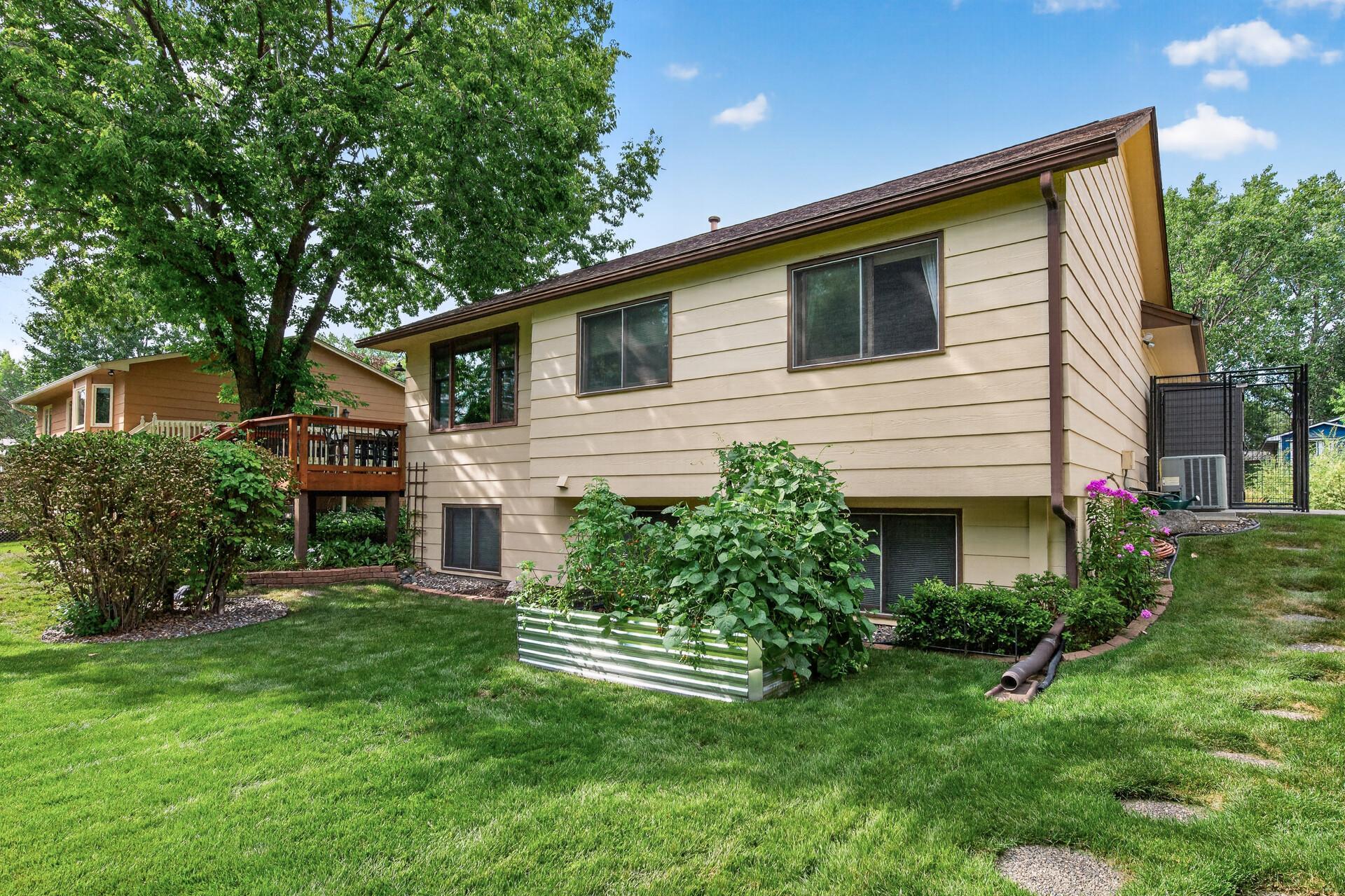 View of Residential at 1566 Lamotte Circle, Lino Lakes MN 55038, Lino Lakes (32 of 40) - Mike Wilen | Minnesota Team Real Estate