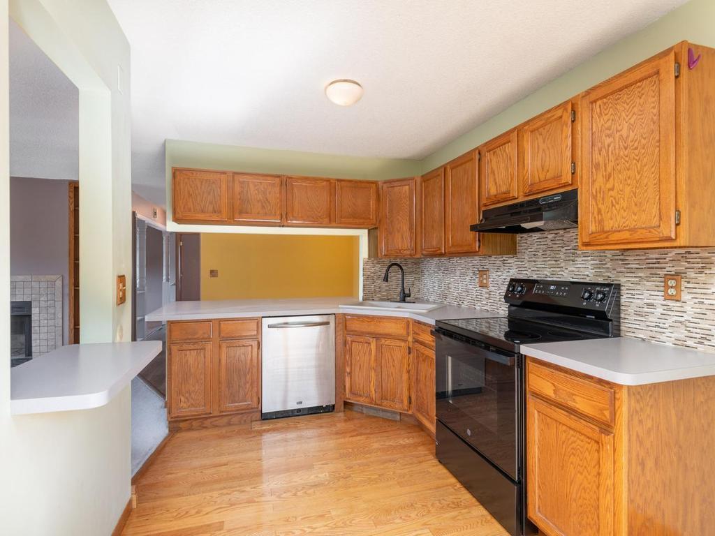 View of Residential at 7555 Wedgewood Way, Maple Grove MN 55311, Maple Grove (9 of 32) - Mike Wilen | Minnesota Team Real Estate