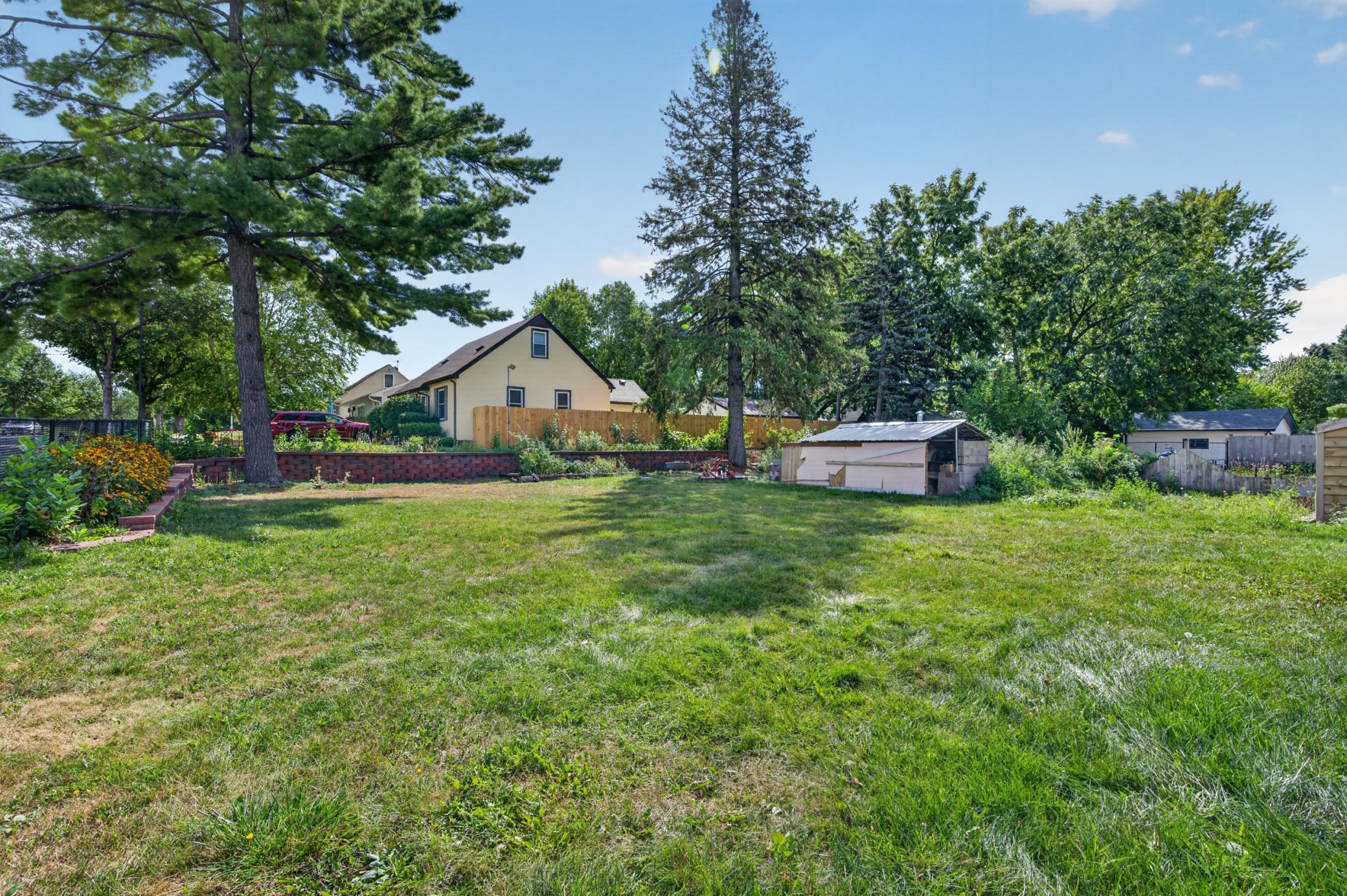 View of Residential at 1498 Hazelwood Street, Saint Paul MN 55106, Saint Paul (38 of 41) - Mike Wilen | Minnesota Team Real Estate