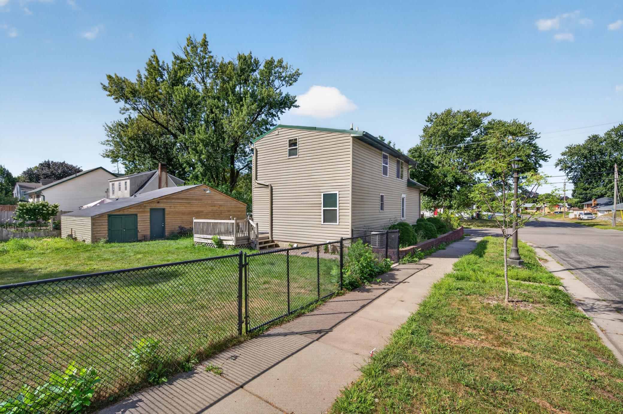 View of Residential at 1498 Hazelwood Street, Saint Paul MN 55106, Saint Paul (36 of 41) - Mike Wilen | Minnesota Team Real Estate