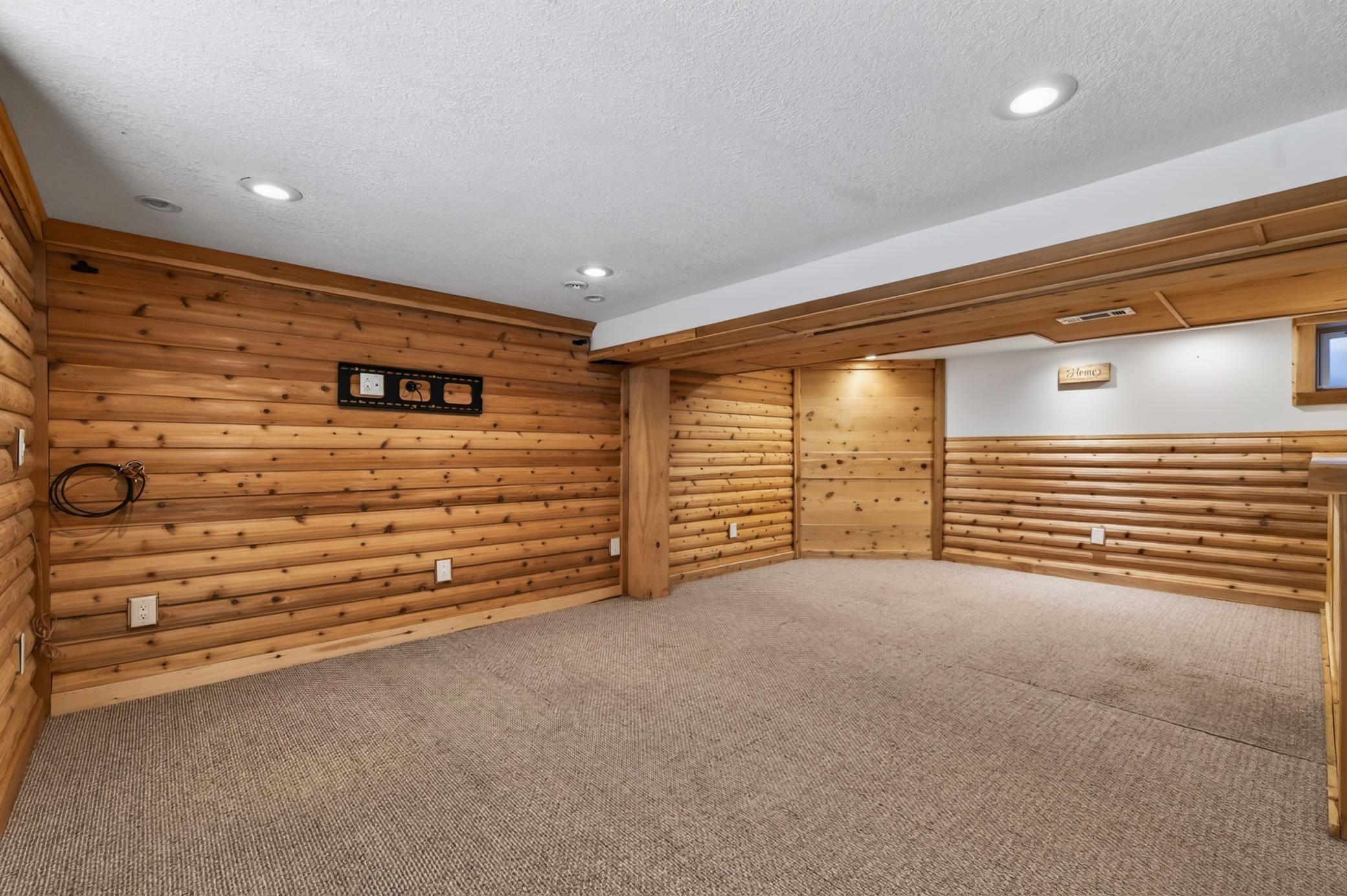 View of Residential at 1498 Hazelwood Street, Saint Paul MN 55106, Saint Paul (27 of 41) - Mike Wilen | Minnesota Team Real Estate