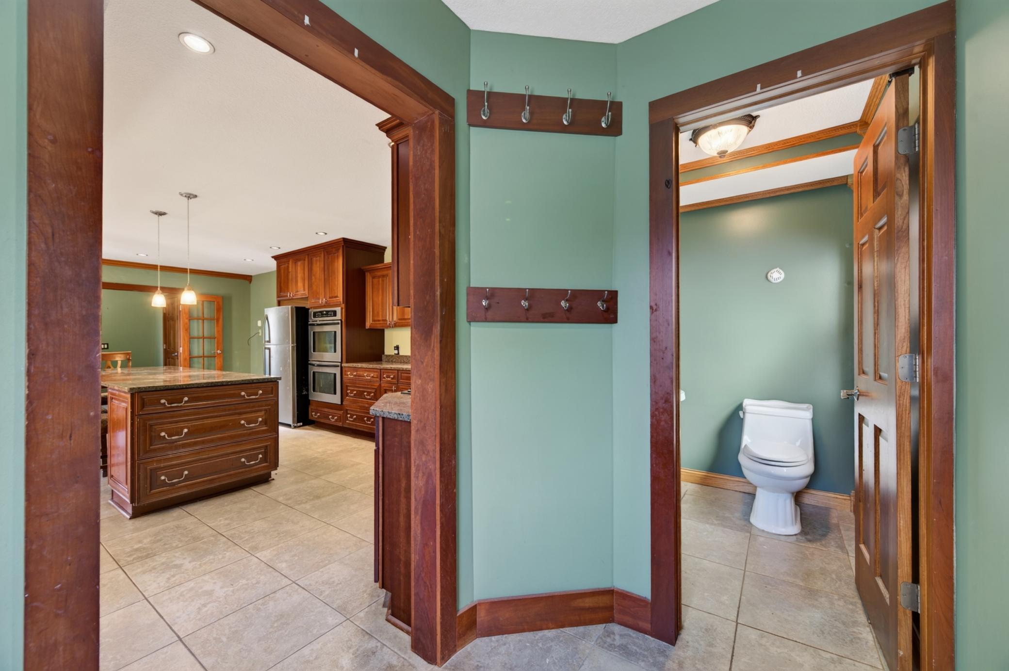 View of Residential at 1498 Hazelwood Street, Saint Paul MN 55106, Saint Paul (11 of 41) - Mike Wilen | Minnesota Team Real Estate