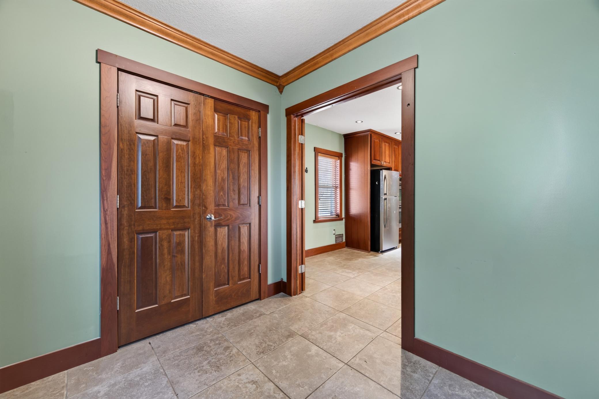 View of Residential at 1498 Hazelwood Street, Saint Paul MN 55106, Saint Paul (2 of 41) - Mike Wilen | Minnesota Team Real Estate