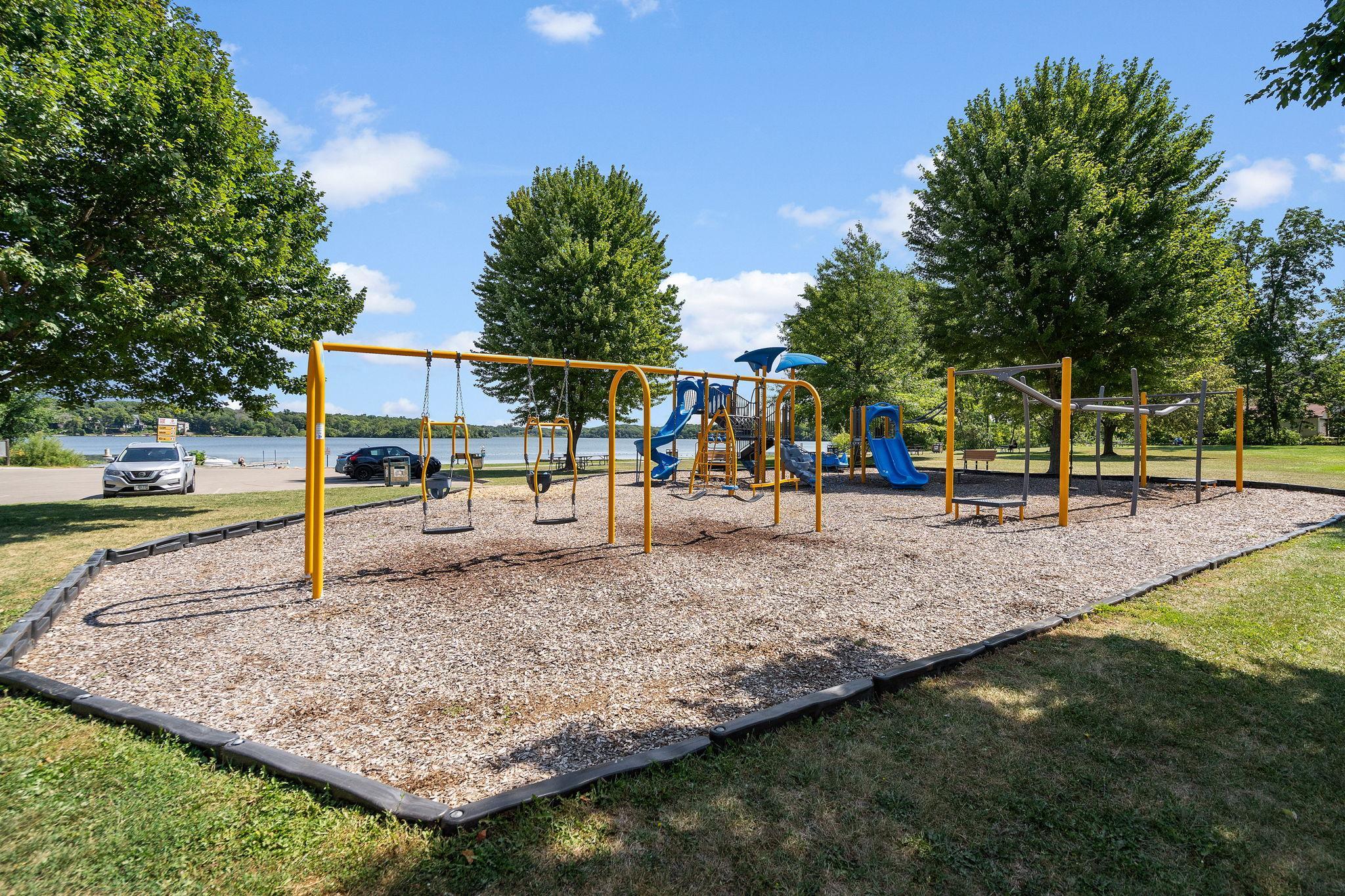View of Residential at 641 Blossom Circle, Orono MN 55356, Orono (33 of 39) - Mike Wilen | Minnesota Team Real Estate