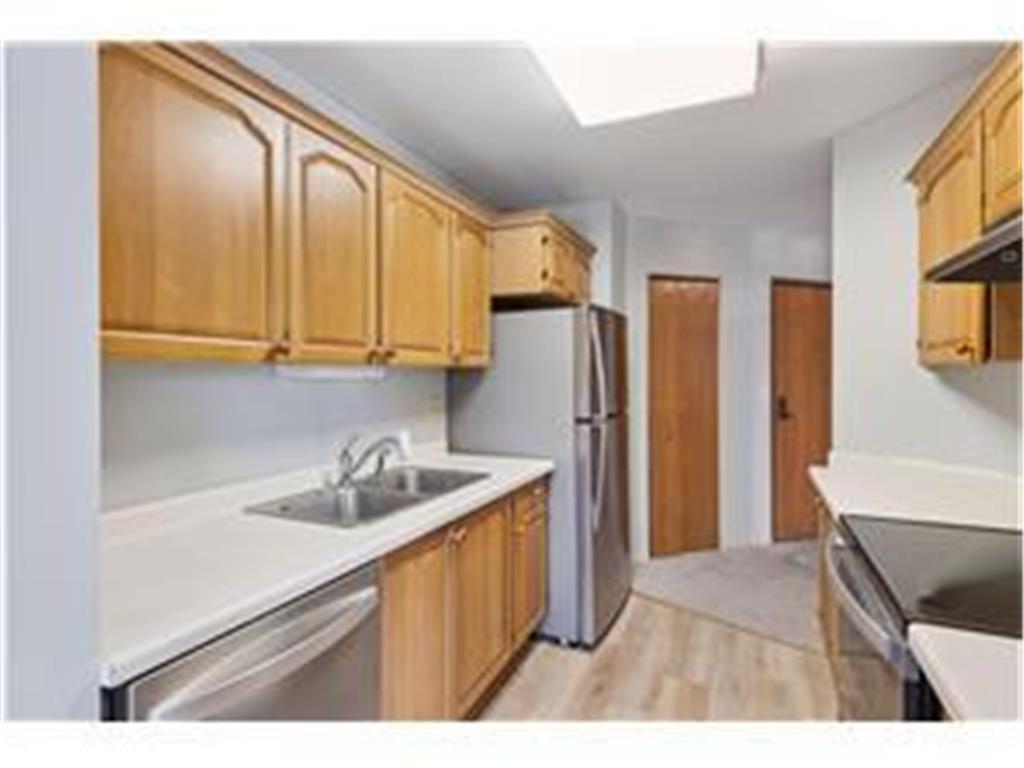View of Residential at 1425 28th Street #223, Minneapolis MN 55408, Minneapolis (3 of 12) - Mike Wilen | Minnesota Team Real Estate