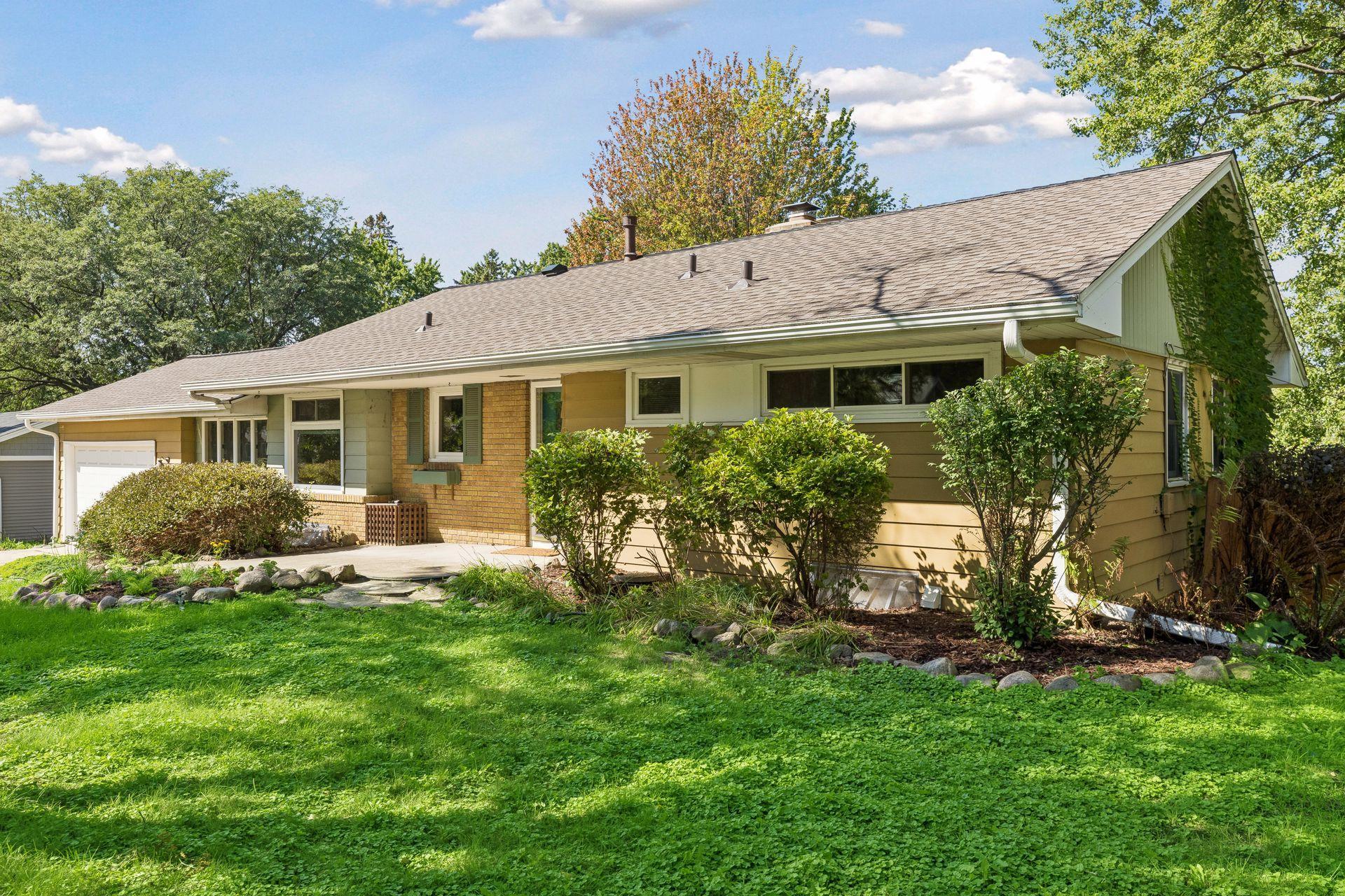 View of Residential at 2131 Perry Avenue, Golden Valley MN 55422, Golden Valley (36 of 59) - Mike Wilen | Minnesota Team Real Estate