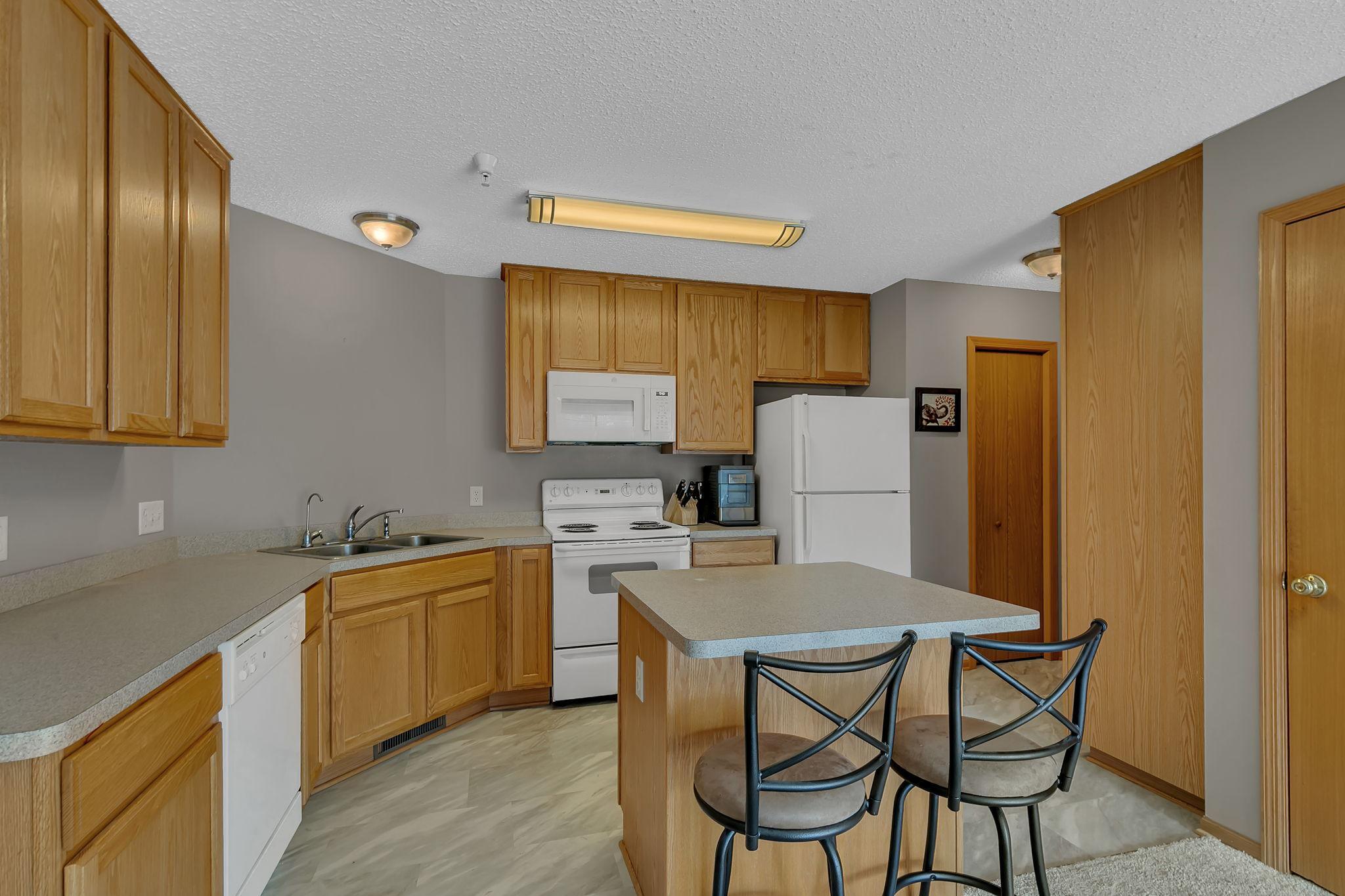 View of Residential at 17529 69th Place, Maple Grove MN 55311, Maple Grove (4 of 13) - Mike Wilen | Minnesota Team Real Estate