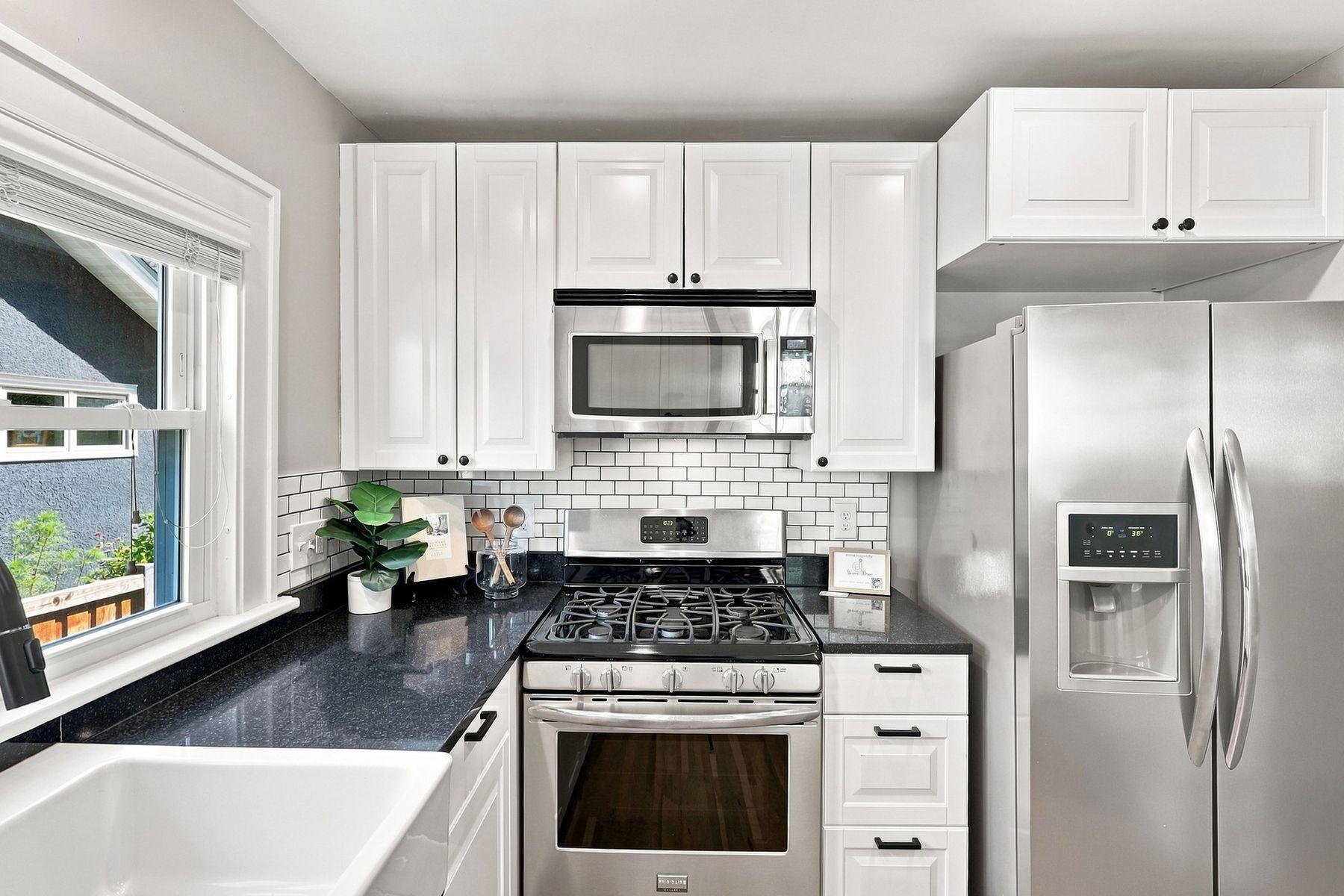 View of Residential at 3932 24th Avenue, Minneapolis MN 55406, Minneapolis (15 of 35) - Mike Wilen | Minnesota Team Real Estate