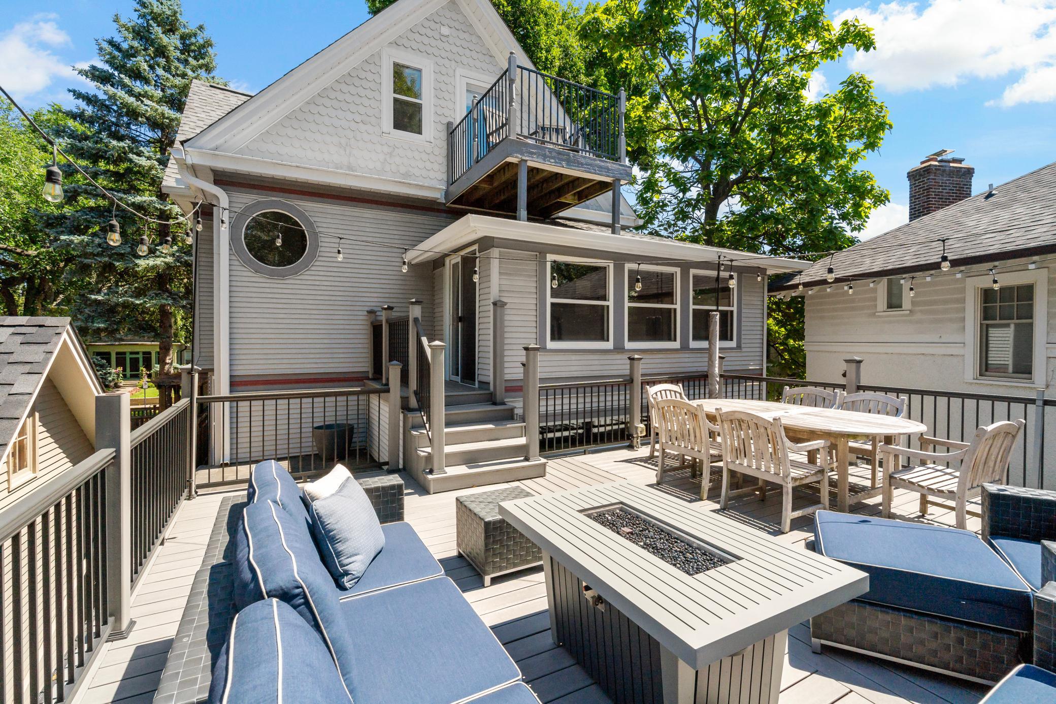 View of Residential at 2400 Irving Avenue, Minneapolis MN 55405, Minneapolis (17 of 93) - Mike Wilen | Minnesota Team Real Estate