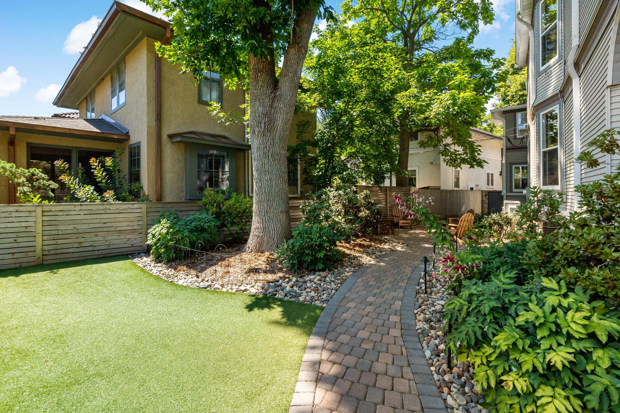 View of Residential at 2400 Irving Avenue, Minneapolis MN 55405, Minneapolis (7 of 93) - Mike Wilen | Minnesota Team Real Estate