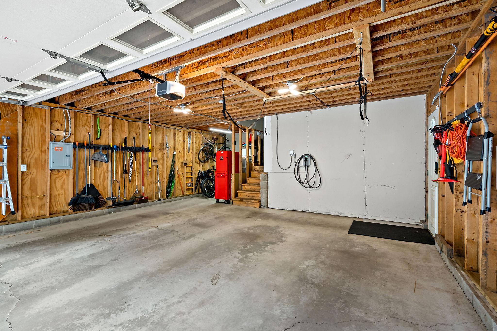 View of Residential at 2400 Irving Avenue, Minneapolis MN 55405, Minneapolis (93 of 93) - Mike Wilen | Minnesota Team Real Estate