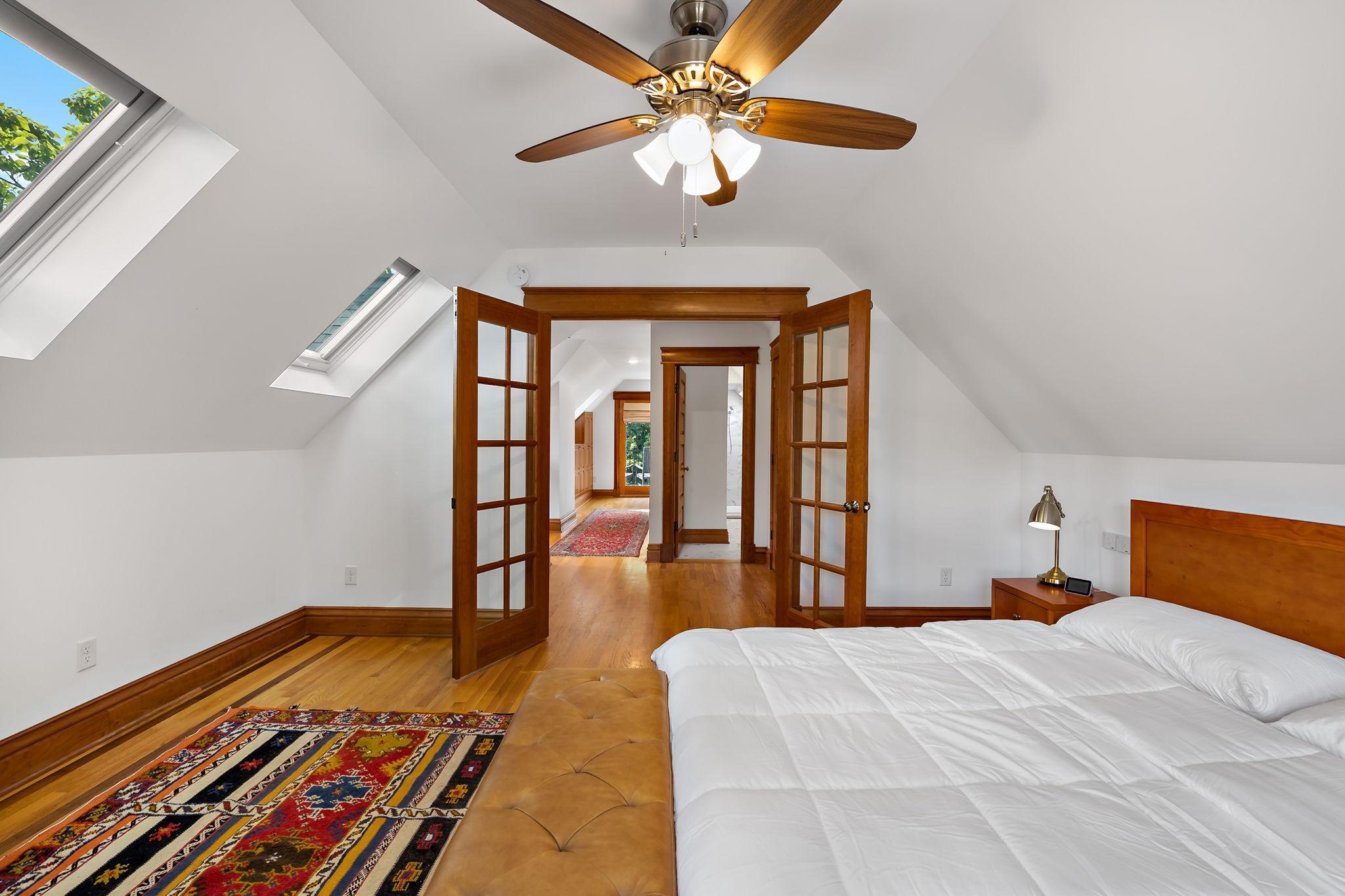 View of Residential at 2400 Irving Avenue, Minneapolis MN 55405, Minneapolis (79 of 93) - Mike Wilen | Minnesota Team Real Estate