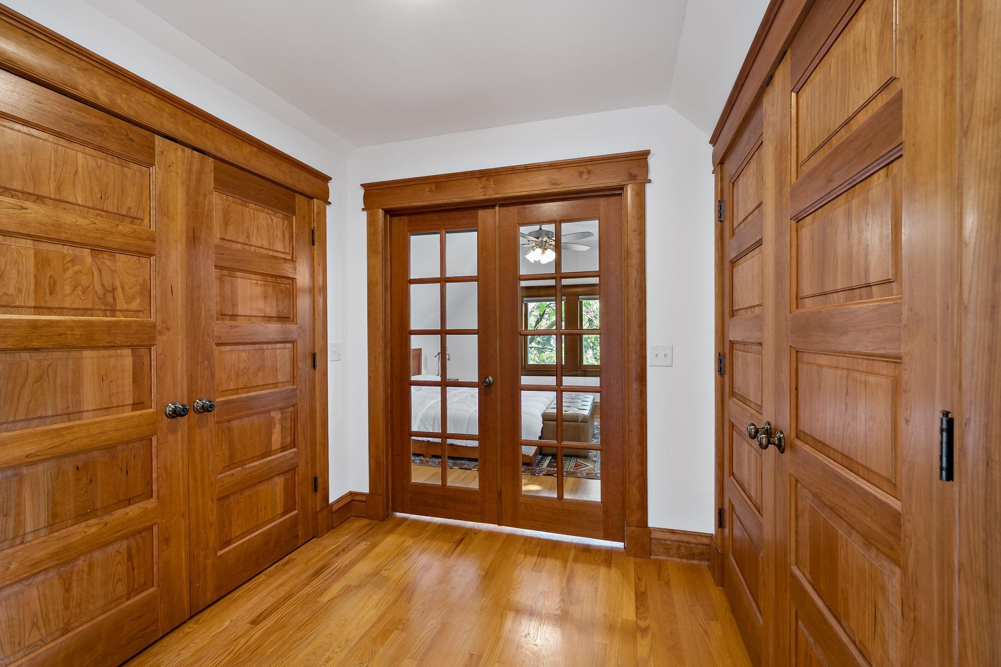 View of Residential at 2400 Irving Avenue, Minneapolis MN 55405, Minneapolis (74 of 93) - Mike Wilen | Minnesota Team Real Estate