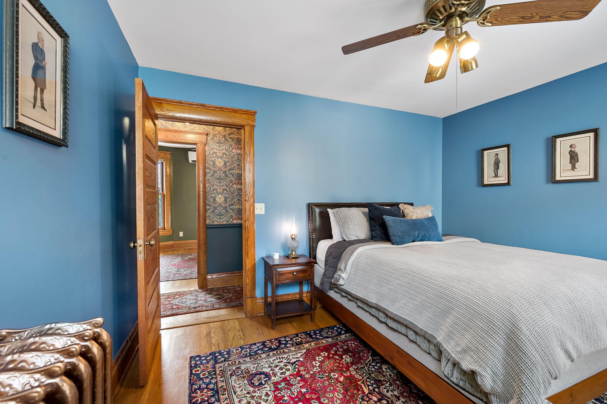 View of Residential at 2400 Irving Avenue, Minneapolis MN 55405, Minneapolis (58 of 93) - Mike Wilen | Minnesota Team Real Estate