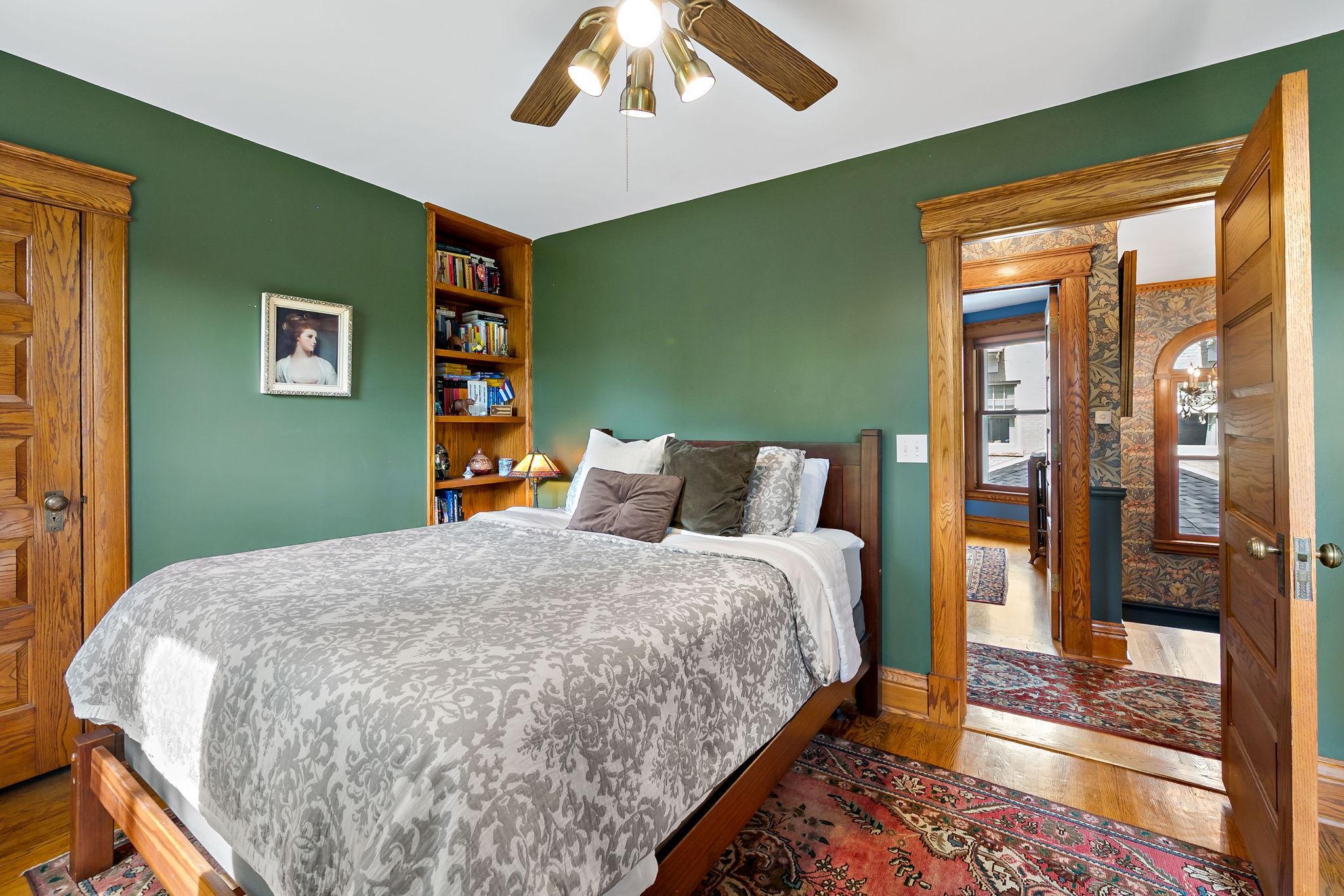 View of Residential at 2400 Irving Avenue, Minneapolis MN 55405, Minneapolis (56 of 93) - Mike Wilen | Minnesota Team Real Estate