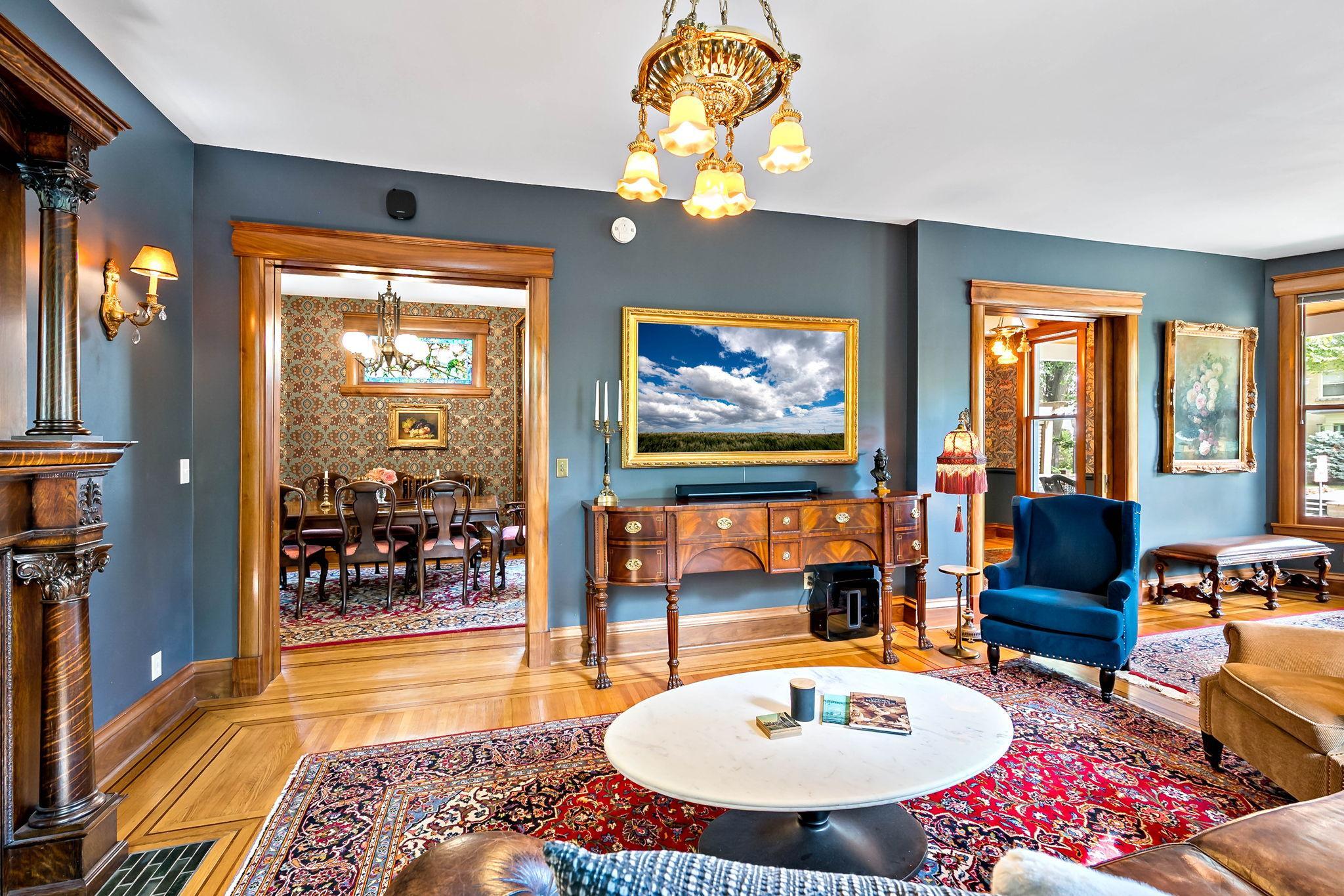 View of Residential at 2400 Irving Avenue, Minneapolis MN 55405, Minneapolis (29 of 93) - Mike Wilen | Minnesota Team Real Estate