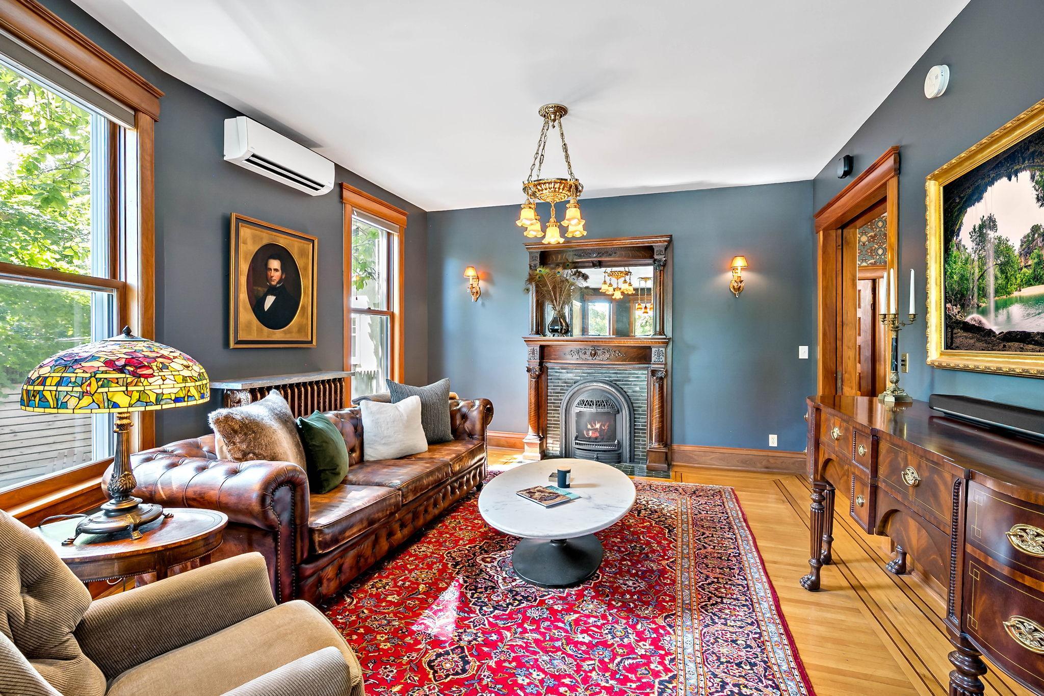 View of Residential at 2400 Irving Avenue, Minneapolis MN 55405, Minneapolis (28 of 93) - Mike Wilen | Minnesota Team Real Estate