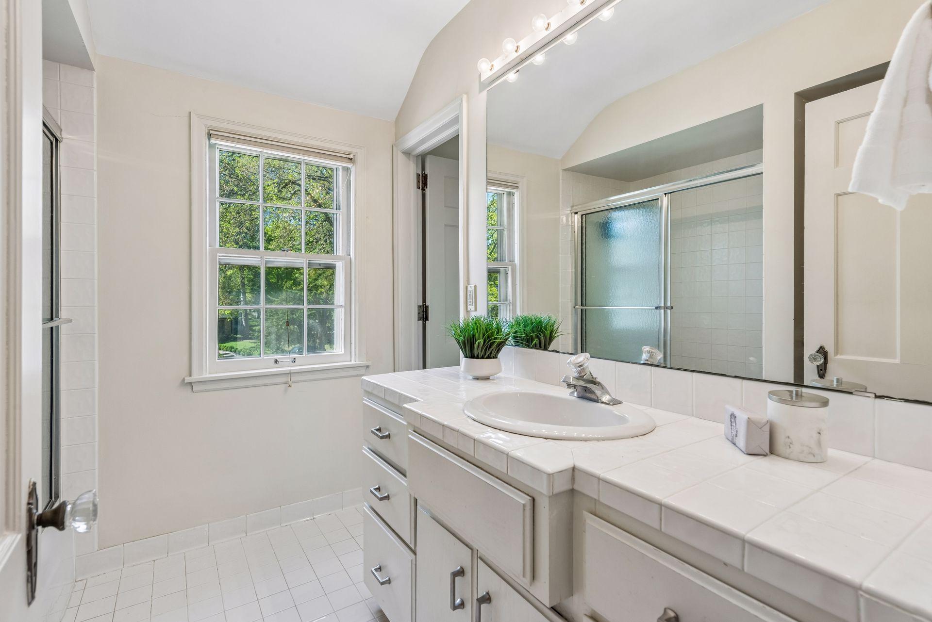 View of Residential at 2720 Sunset Boulevard, Minneapolis MN 55416, Minneapolis (20 of 40) - Mike Wilen | Minnesota Team Real Estate