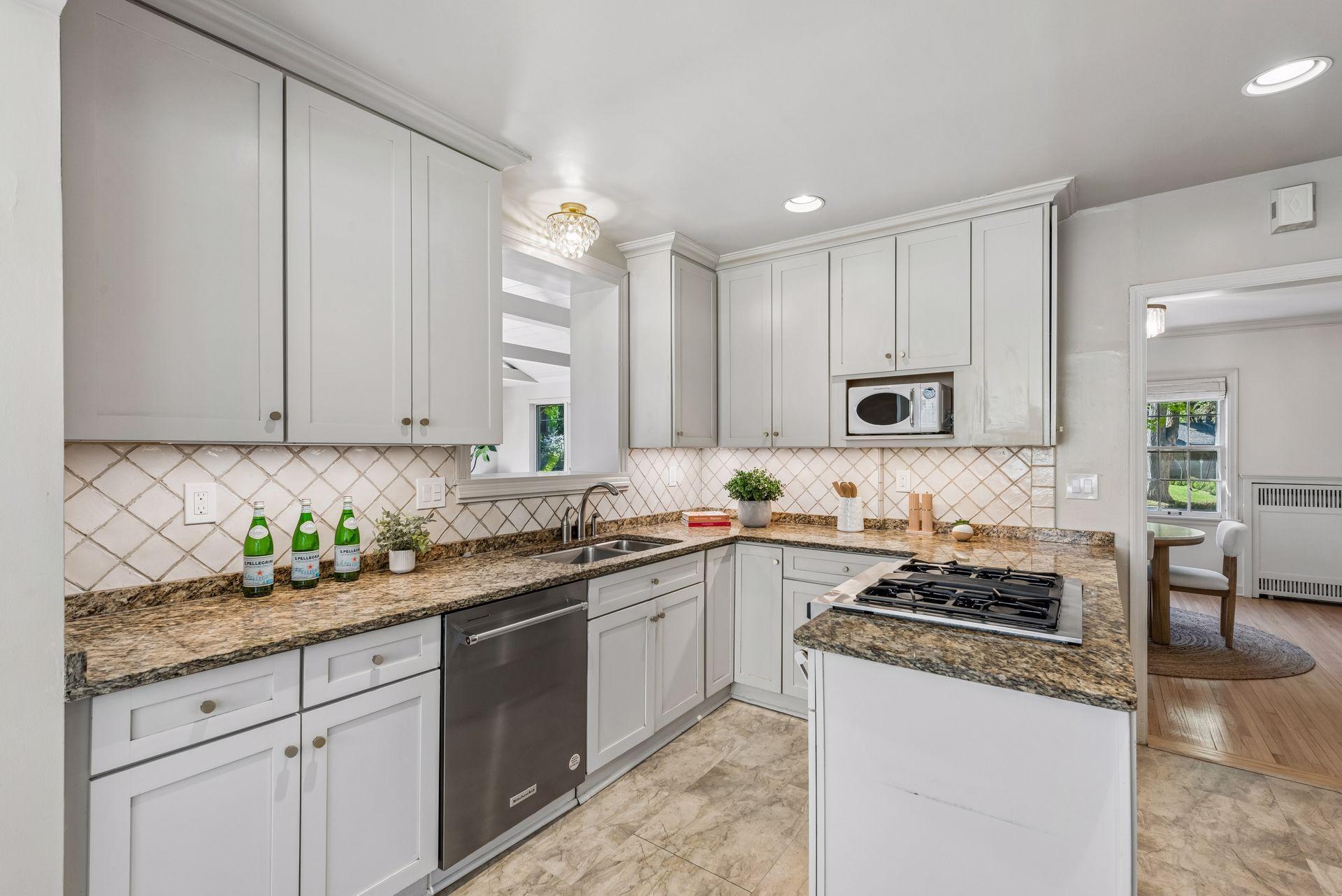 View of Residential at 2720 Sunset Boulevard, Minneapolis MN 55416, Minneapolis (12 of 40) - Mike Wilen | Minnesota Team Real Estate