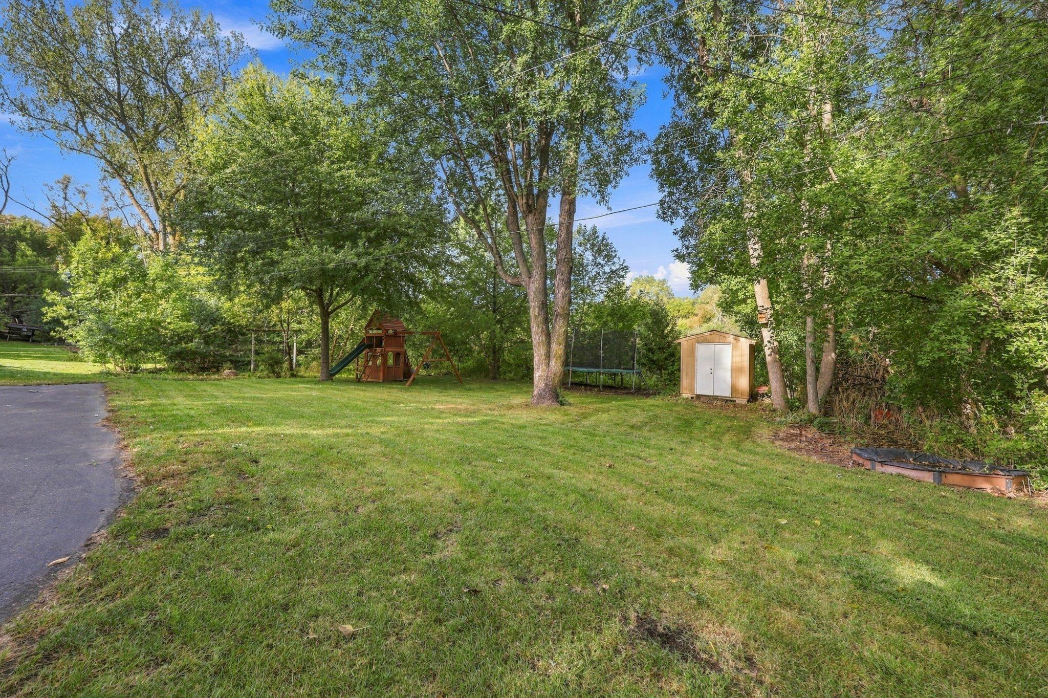 View of Residential at 3966 Earlynn Lane, Minnetonka MN 55345, Minnetonka (43 of 63) - Mike Wilen | Minnesota Team Real Estate