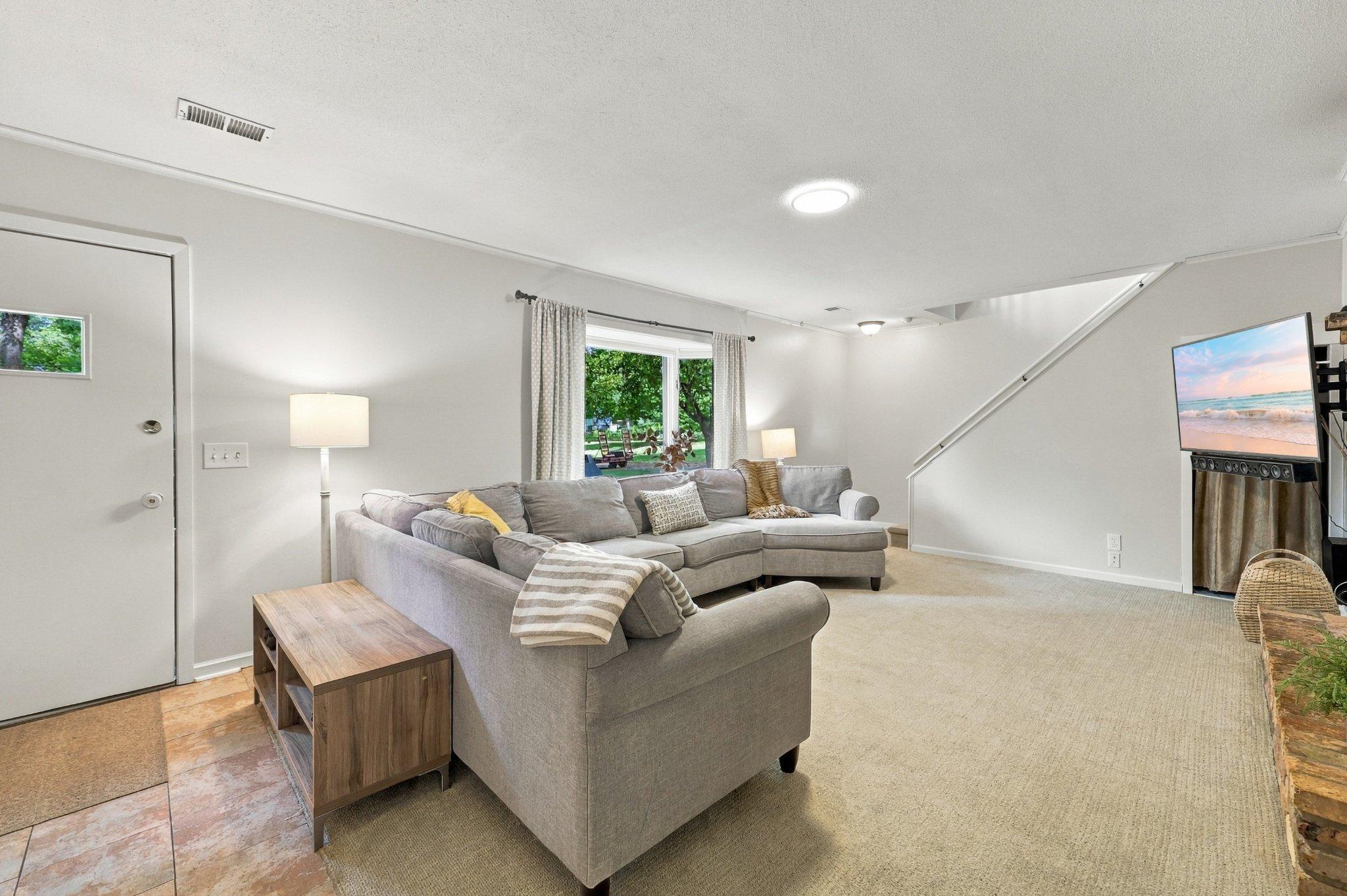 View of Residential at 3966 Earlynn Lane, Minnetonka MN 55345, Minnetonka (33 of 63) - Mike Wilen | Minnesota Team Real Estate
