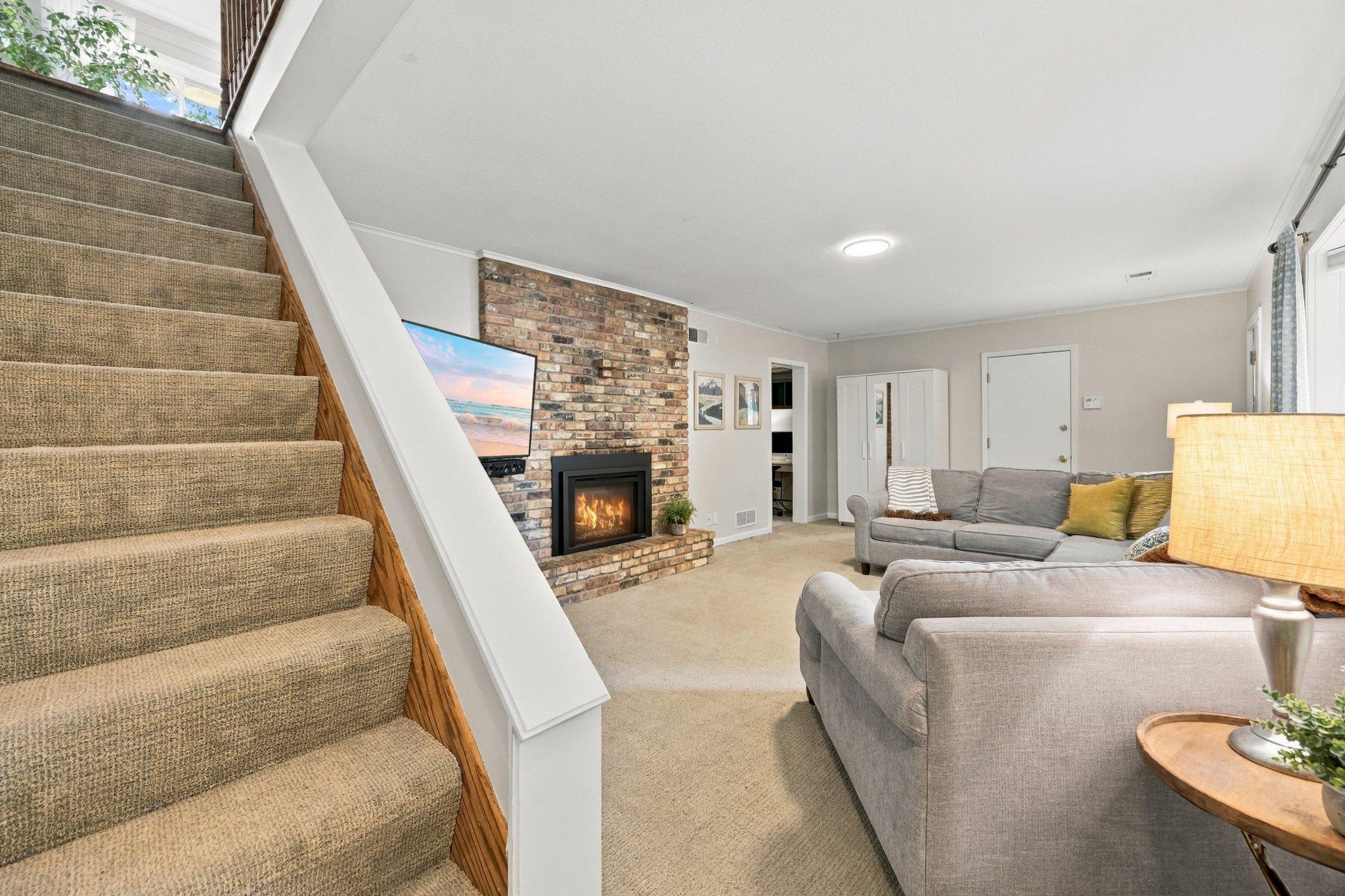 View of Residential at 3966 Earlynn Lane, Minnetonka MN 55345, Minnetonka (31 of 63) - Mike Wilen | Minnesota Team Real Estate