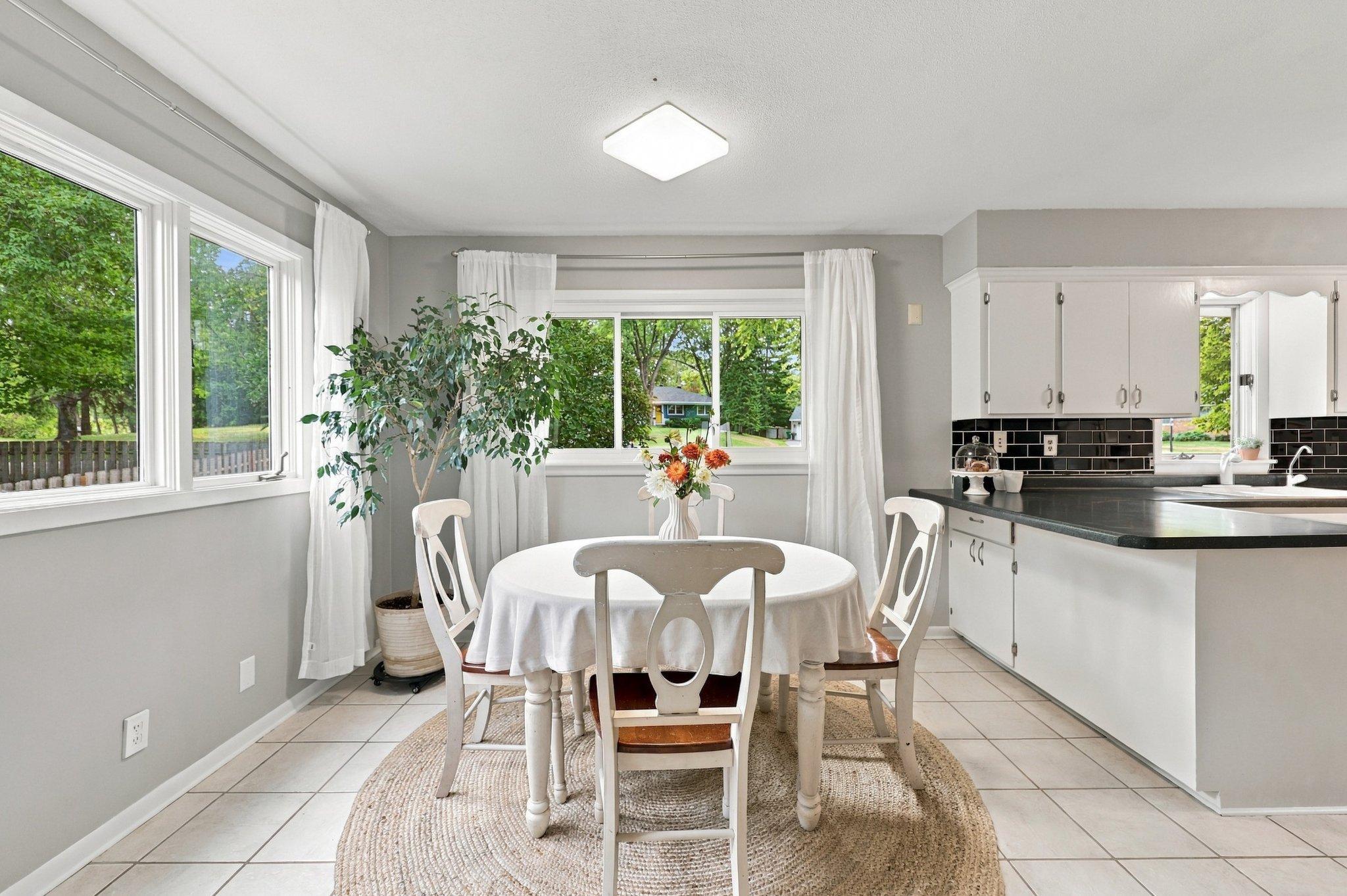 View of Residential at 3966 Earlynn Lane, Minnetonka MN 55345, Minnetonka (14 of 63) - Mike Wilen | Minnesota Team Real Estate