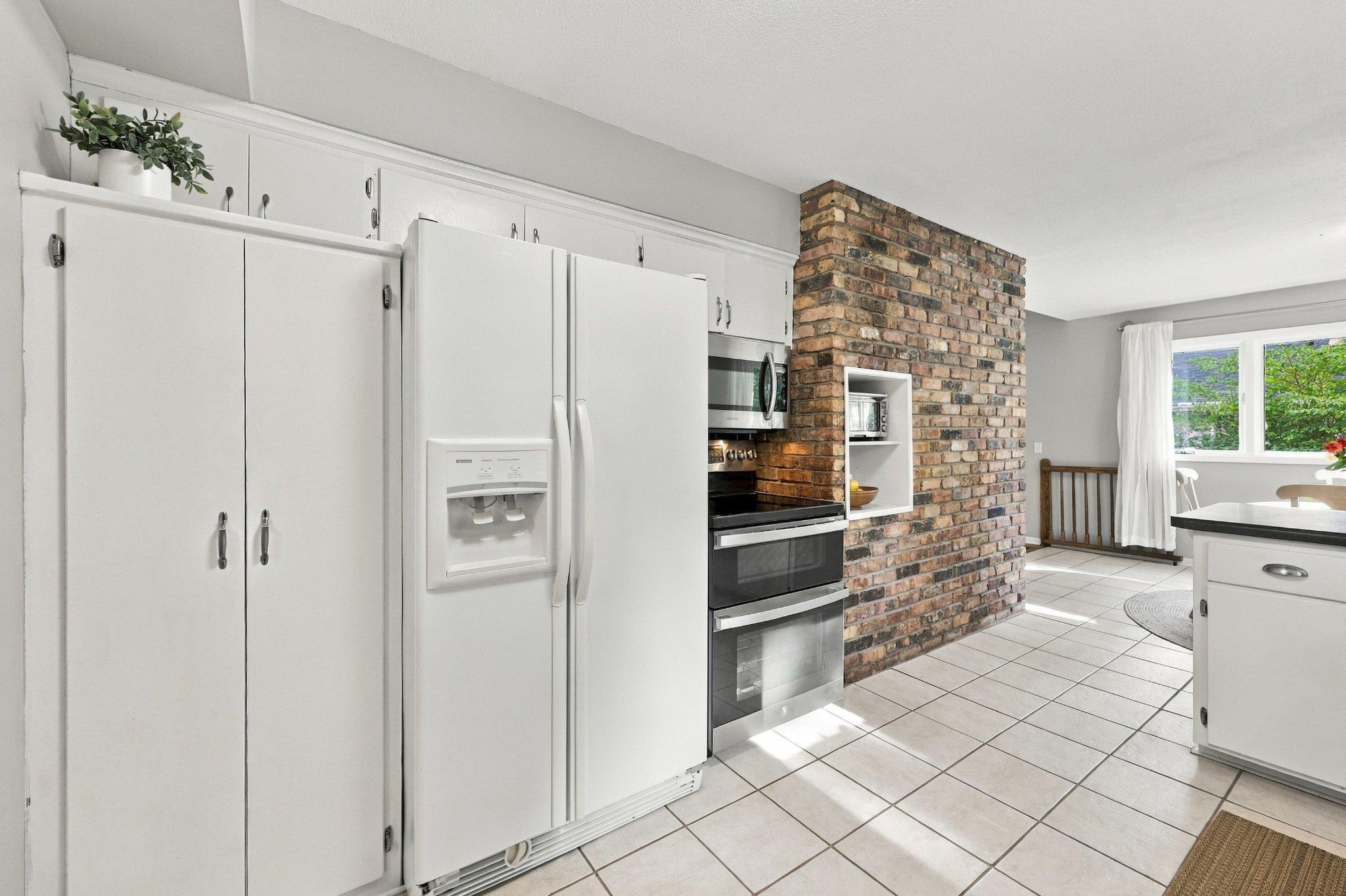 View of Residential at 3966 Earlynn Lane, Minnetonka MN 55345, Minnetonka (9 of 63) - Mike Wilen | Minnesota Team Real Estate
