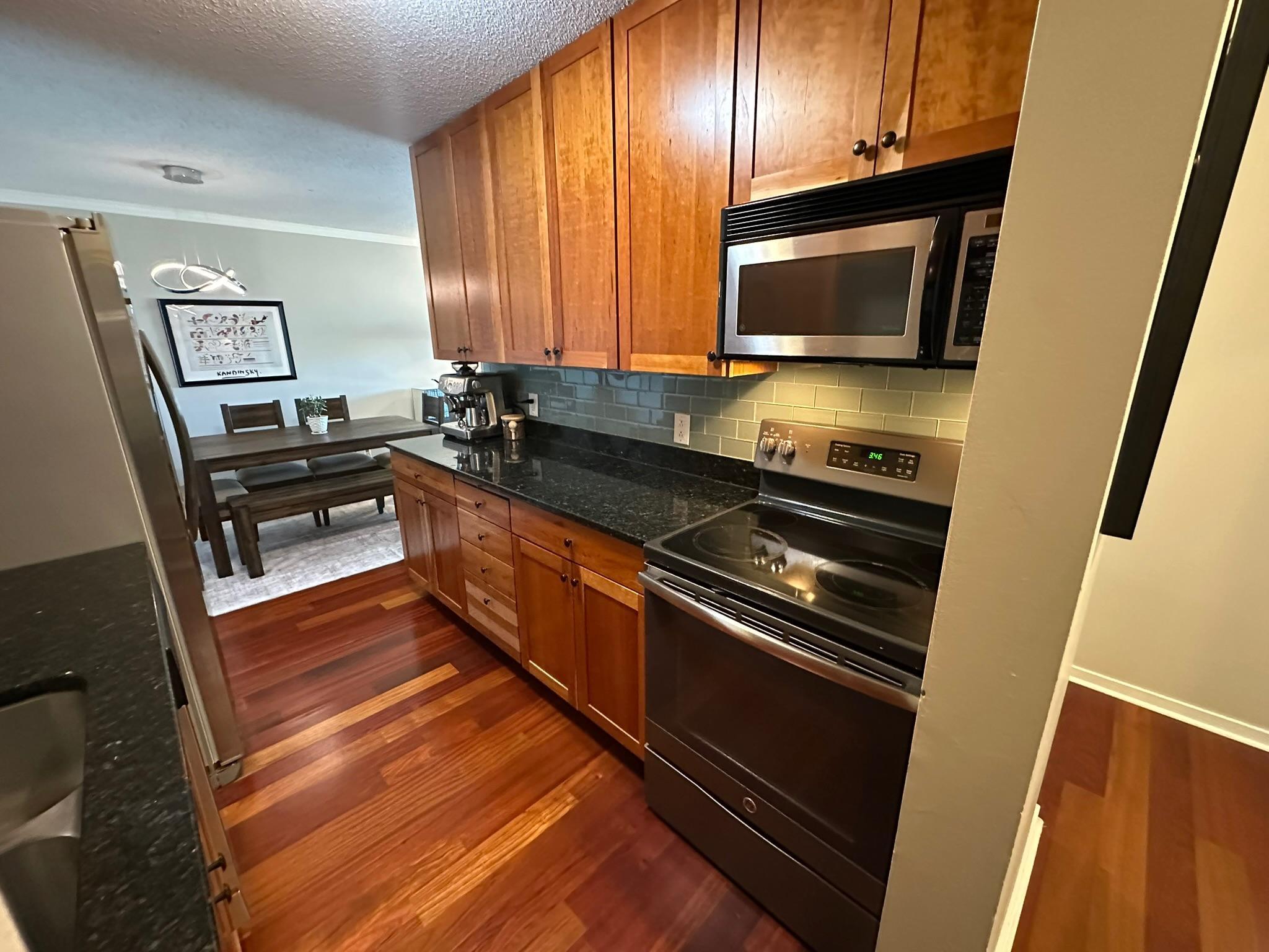 View of Residential at 3131 Excelsior Boulevard #503, Minneapolis MN 55416, Minneapolis (18 of 19) - Mike Wilen | Minnesota Team Real Estate