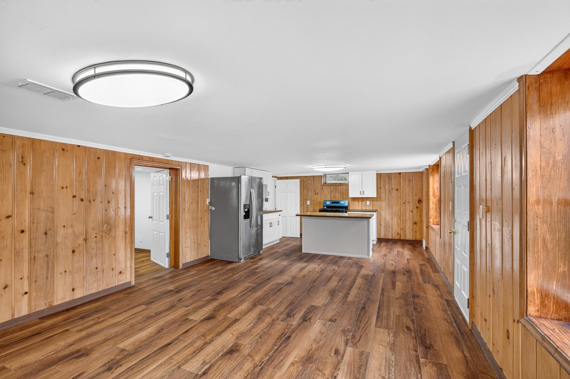 View of Residential at 1042 6th Avenue, South Saint Paul MN 55075, South Saint Paul (30 of 46) - Mike Wilen | Minnesota Team Real Estate