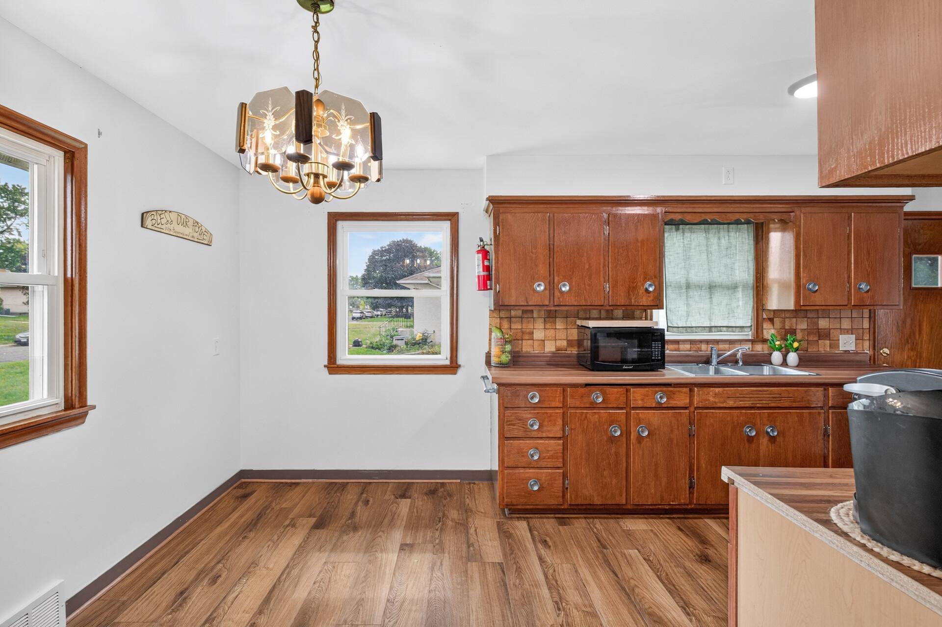 View of Residential at 1042 6th Avenue, South Saint Paul MN 55075, South Saint Paul (11 of 46) - Mike Wilen | Minnesota Team Real Estate
