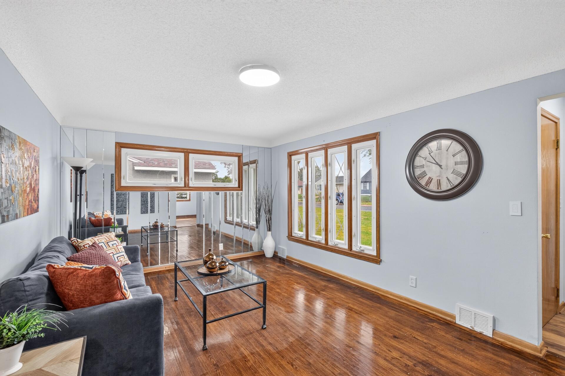 View of Residential at 1042 6th Avenue, South Saint Paul MN 55075, South Saint Paul (5 of 46) - Mike Wilen | Minnesota Team Real Estate