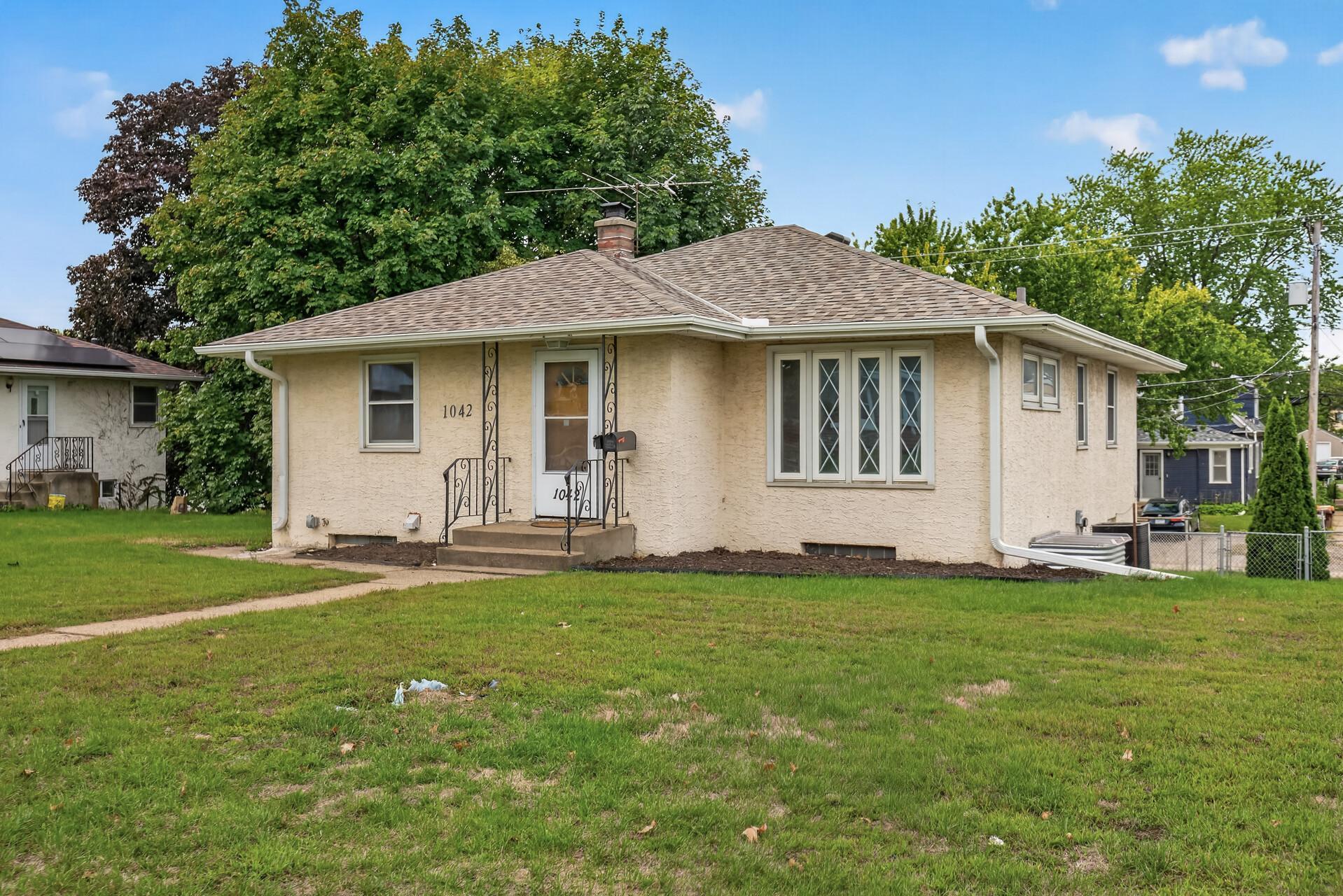 View of Single Family at 1042 6th Avenue, South Saint Paul - Mike Wilen | Minnesota Team Real Estate