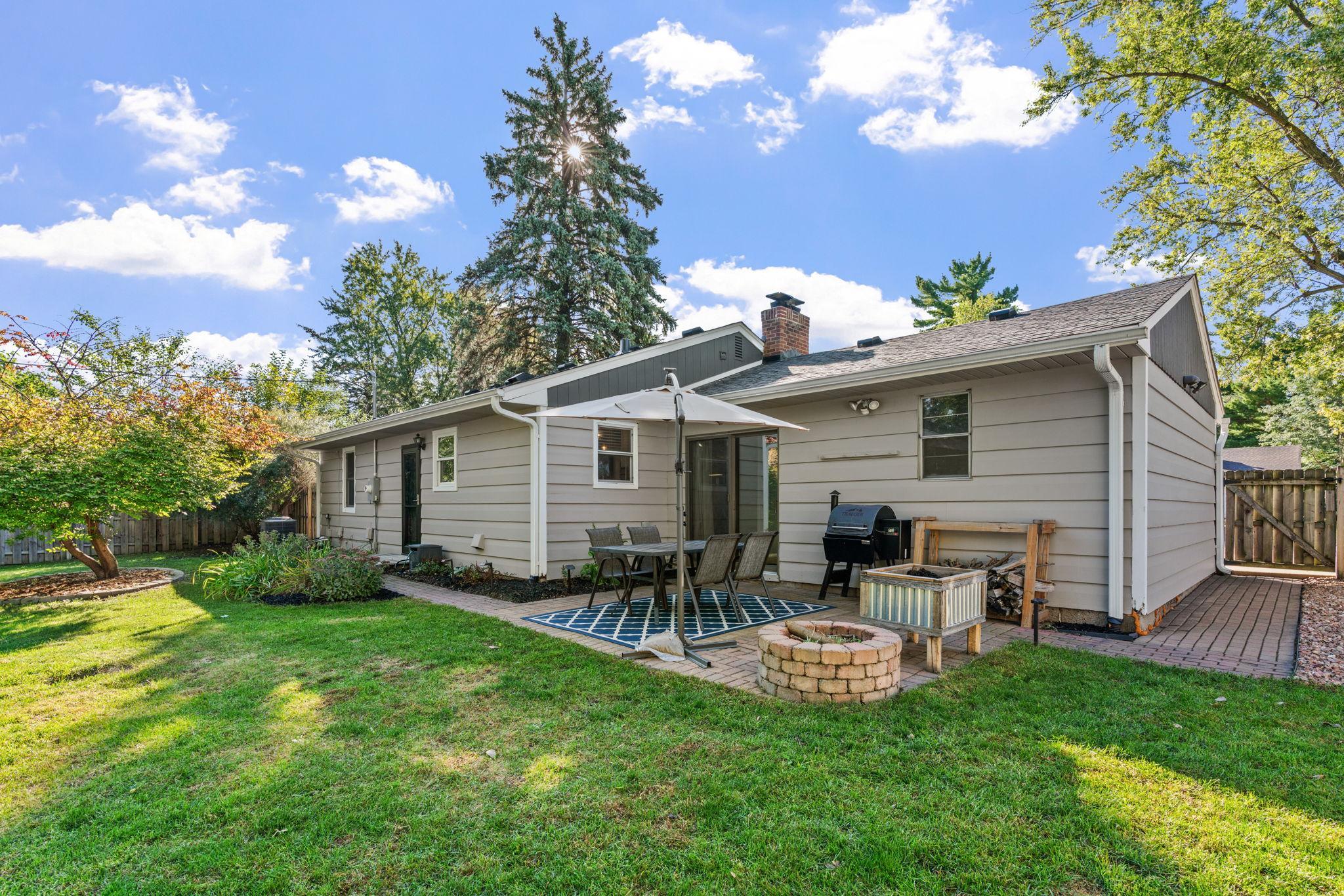 View of Residential at 1197 Burke Avenue, Roseville MN 55113, Roseville (15 of 16) - Mike Wilen | Minnesota Team Real Estate
