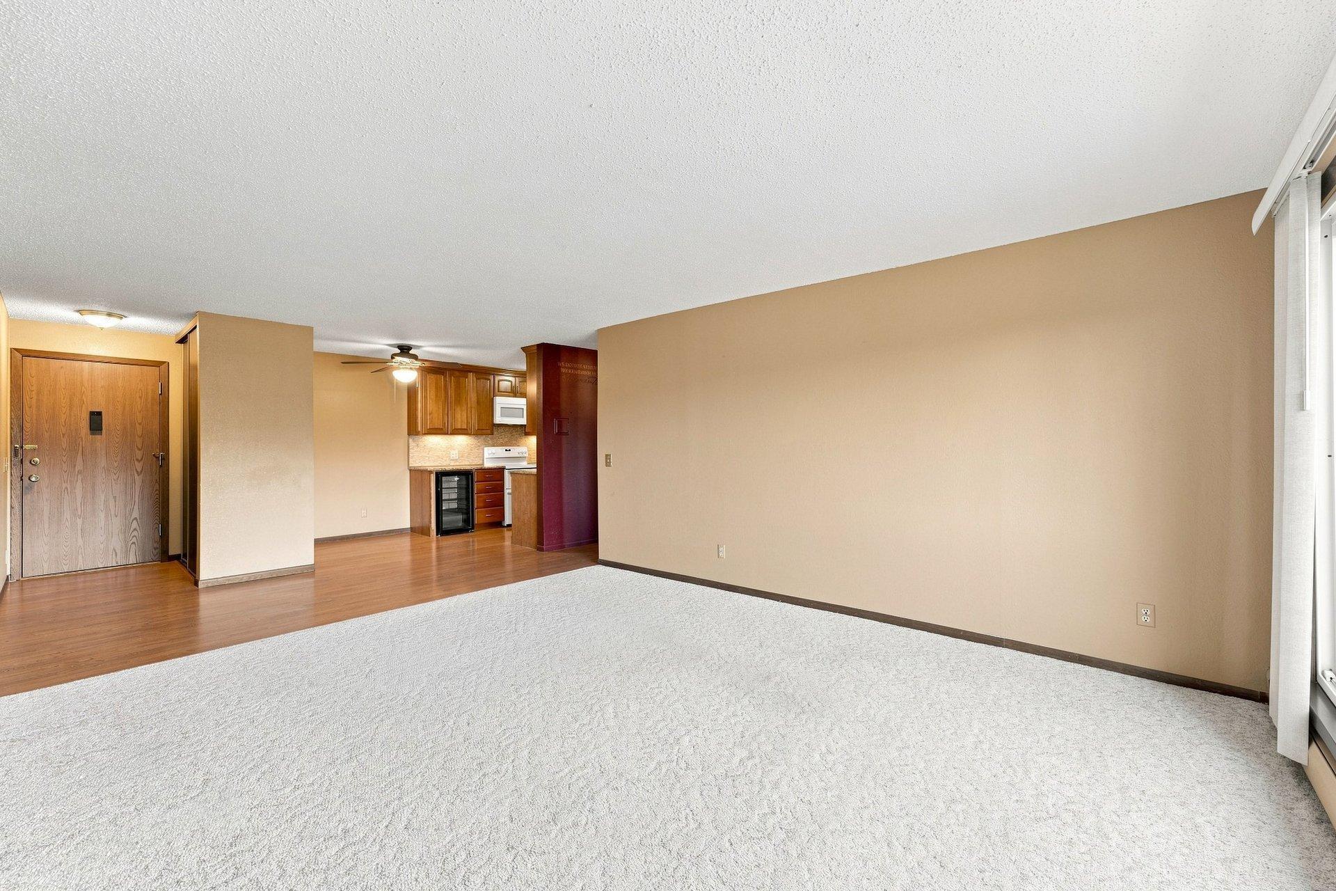 View of Residential at 14630 Garrett Avenue #613, Apple Valley MN 55124, Apple Valley (7 of 37) - Mike Wilen | Minnesota Team Real Estate
