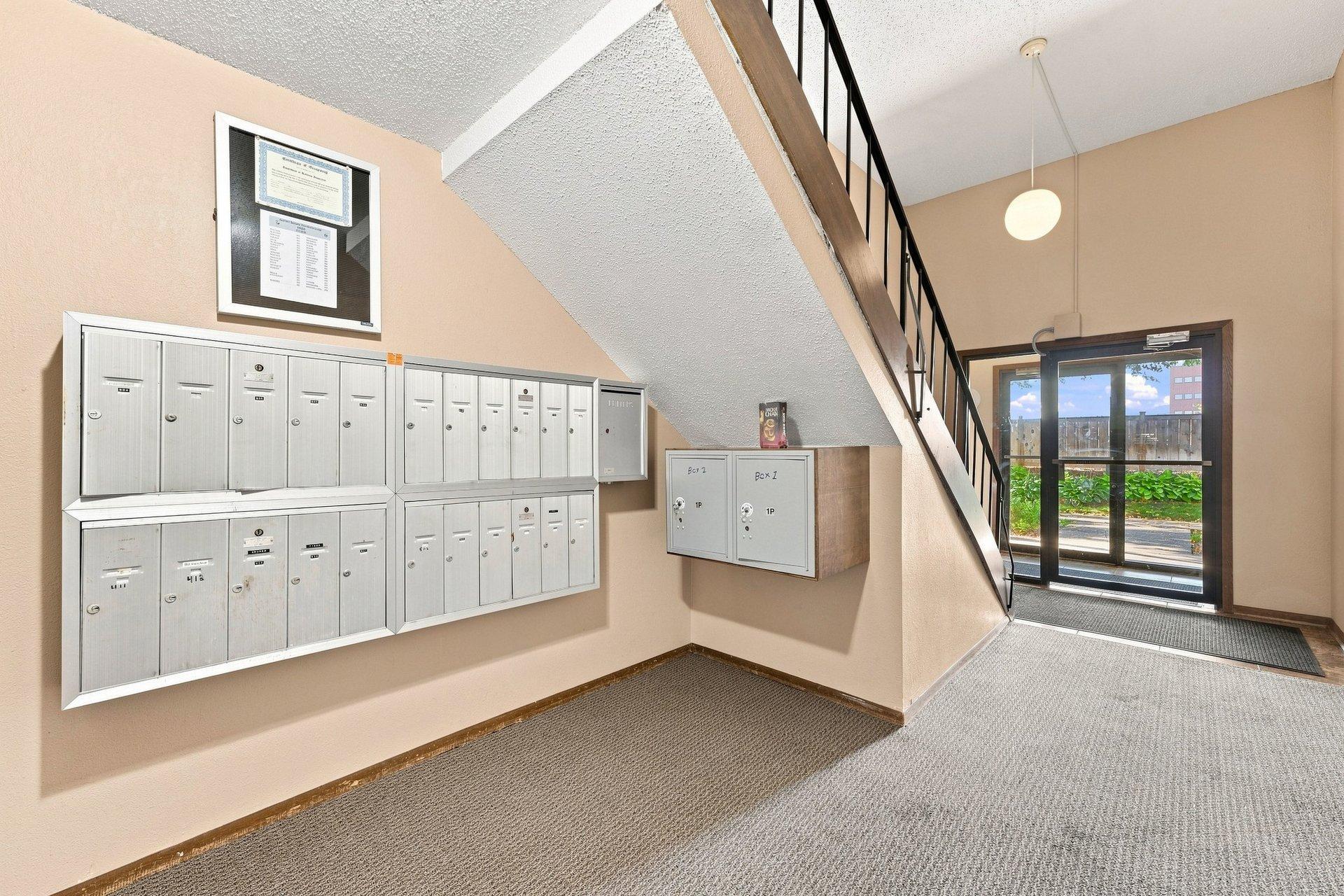 View of Residential at 14630 Garrett Avenue #613, Apple Valley MN 55124, Apple Valley (30 of 37) - Mike Wilen | Minnesota Team Real Estate