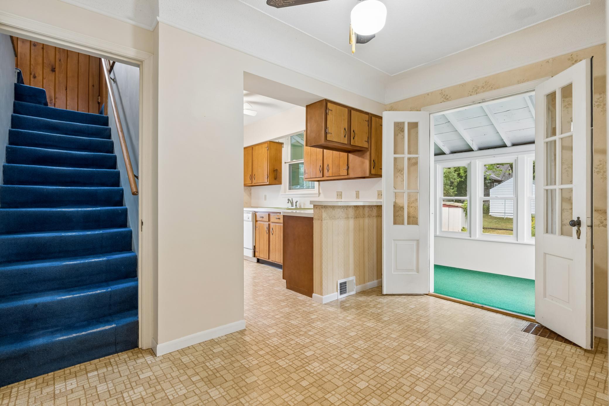 View of Residential at 4064 Xenwood Avenue, Saint Louis Park MN 55416, Saint Louis Park (9 of 34) - Mike Wilen | Minnesota Team Real Estate