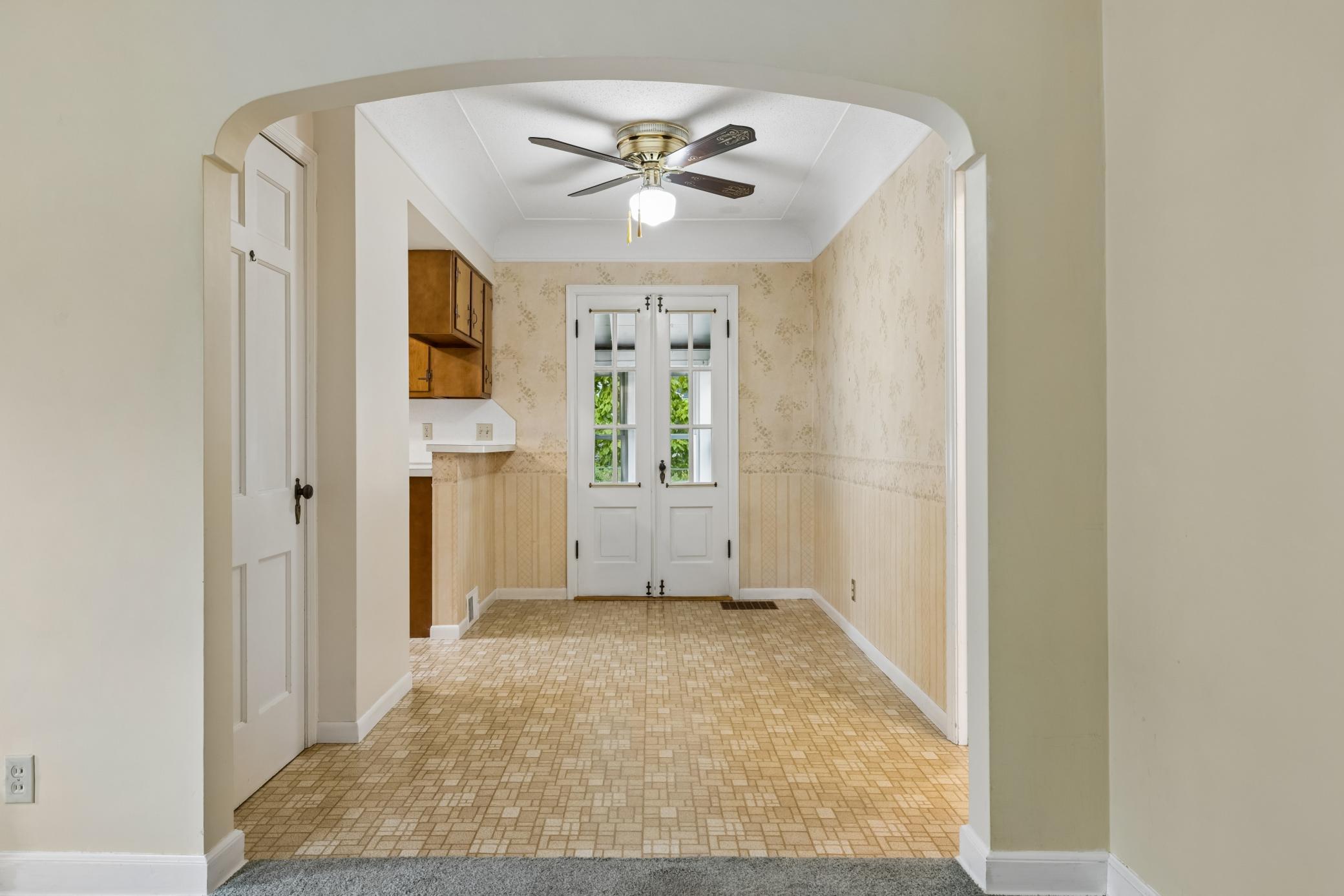 View of Residential at 4064 Xenwood Avenue, Saint Louis Park MN 55416, Saint Louis Park (5 of 34) - Mike Wilen | Minnesota Team Real Estate