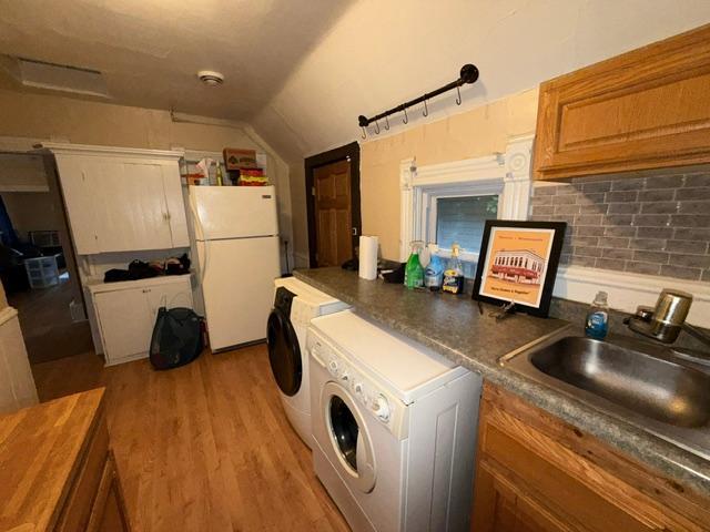 View of Residential Income at 122 32nd Street, Minneapolis MN 55408, Minneapolis (15 of 28) - Mike Wilen | Minnesota Team Real Estate