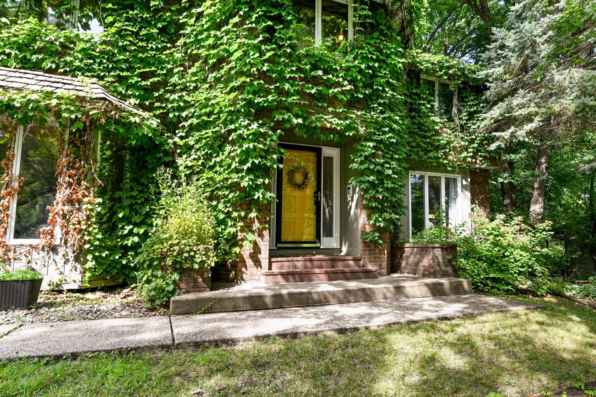 View of Residential at 4905 Safari Court, Eagan MN 55122, Eagan (3 of 47) - Mike Wilen | Minnesota Team Real Estate