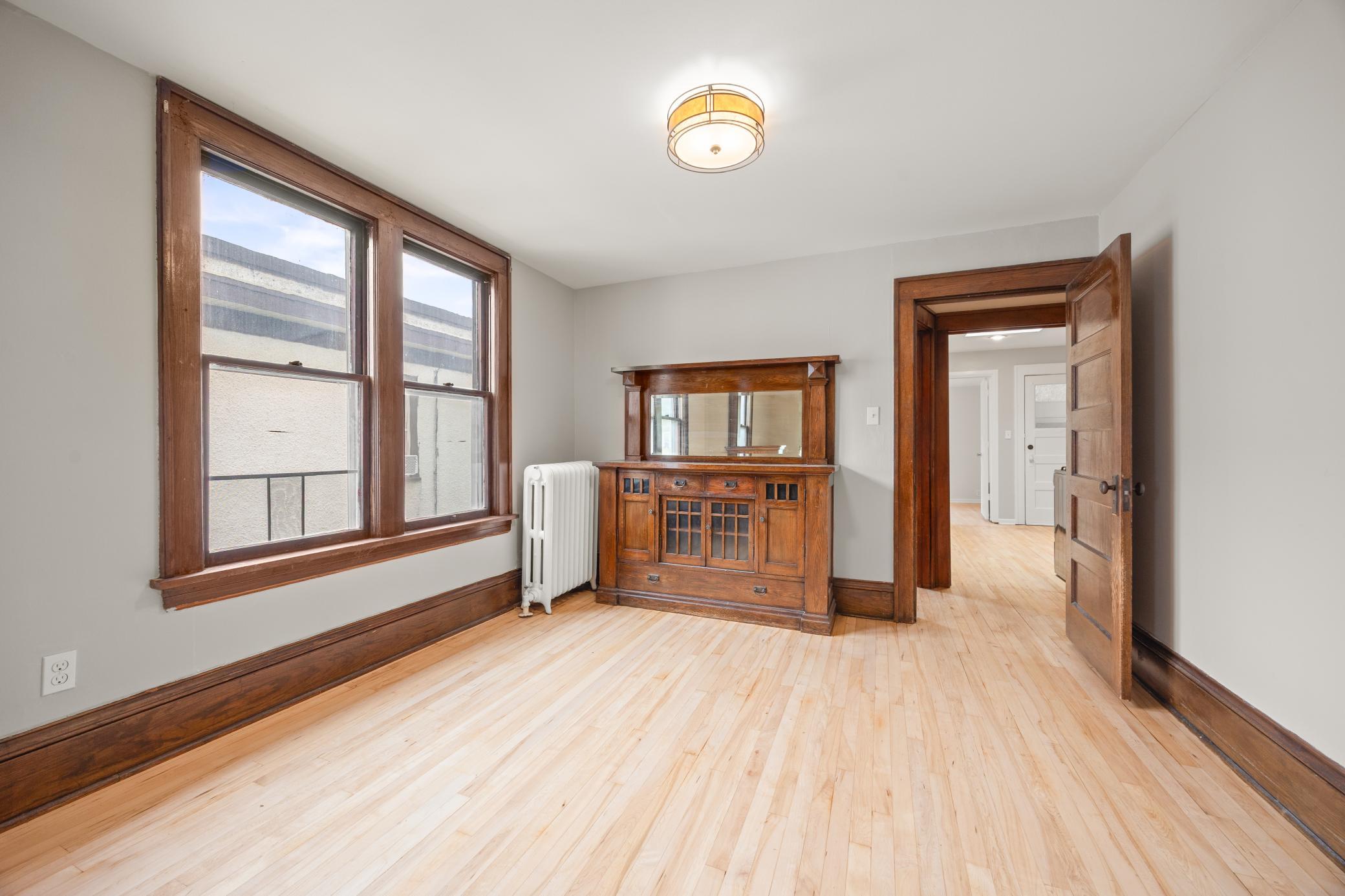View of Residential Income at 3831 Grand Avenue, Minneapolis MN 55409, Minneapolis (9 of 37) - Mike Wilen | Minnesota Team Real Estate