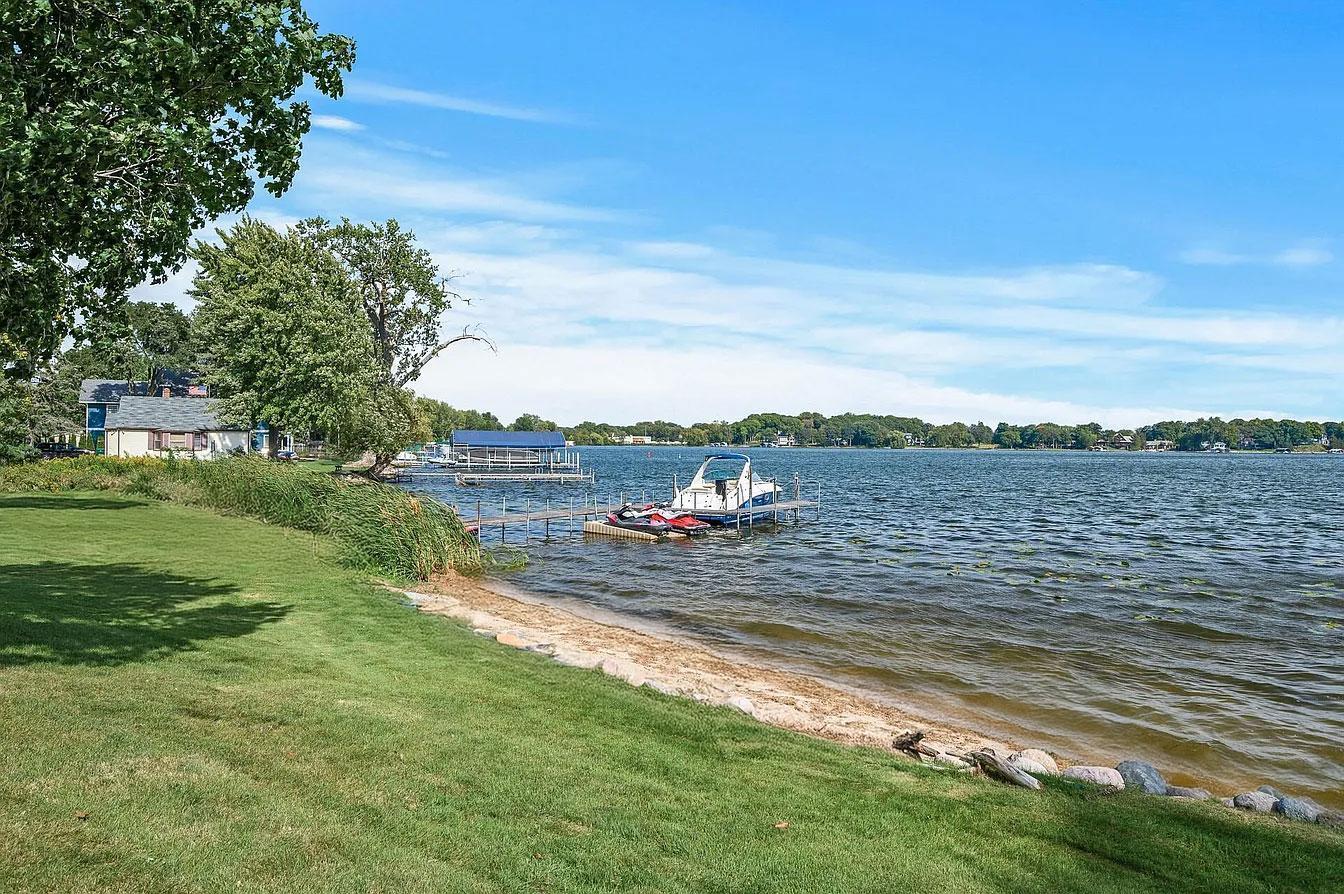 View of Residential at 3705 Shore Drive, Wayzata MN 55391, Wayzata (3 of 15) - Mike Wilen | Minnesota Team Real Estate