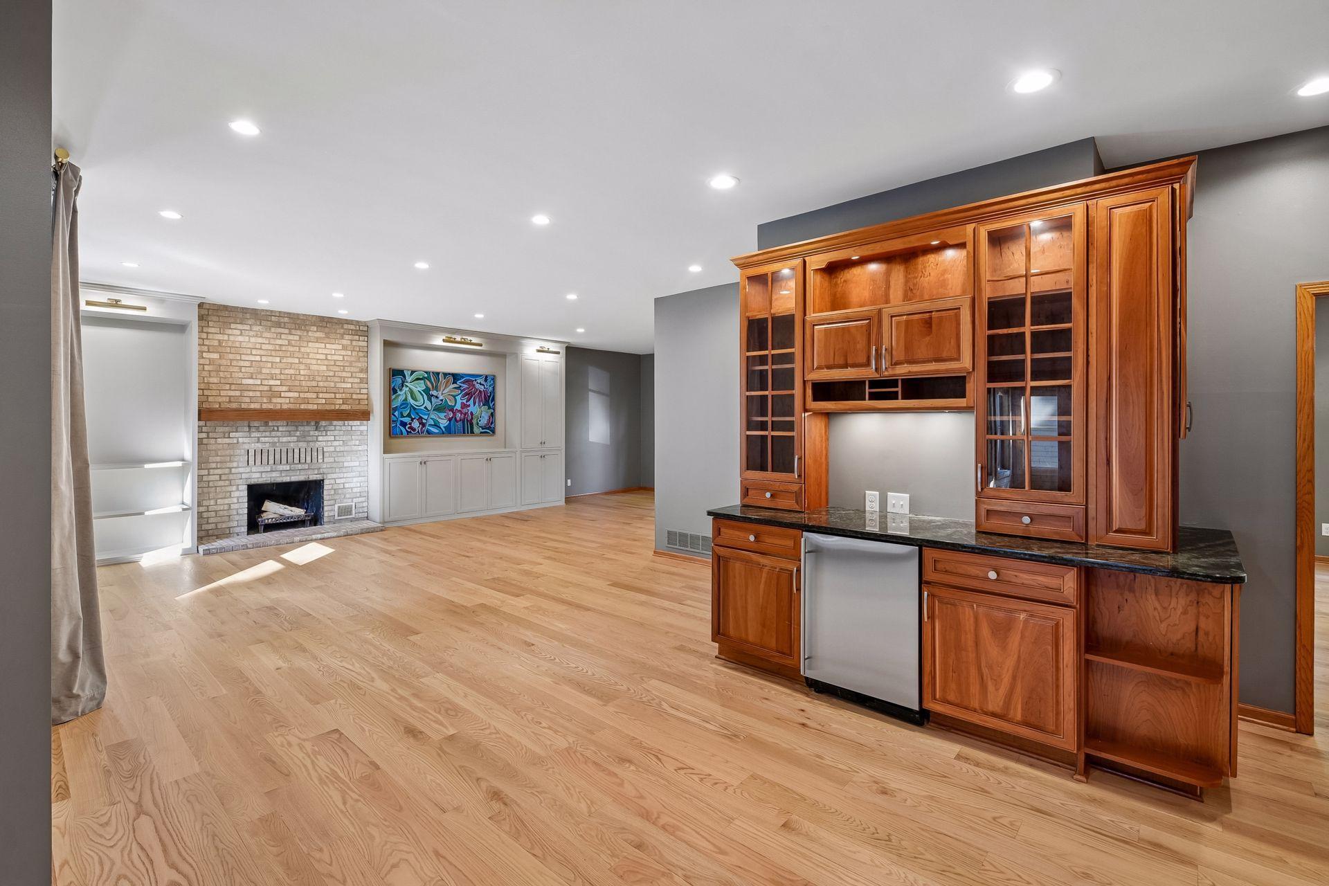 View of Residential at 561 Bighorn Drive, Chanhassen MN 55317, Chanhassen (21 of 71) - Mike Wilen | Minnesota Team Real Estate